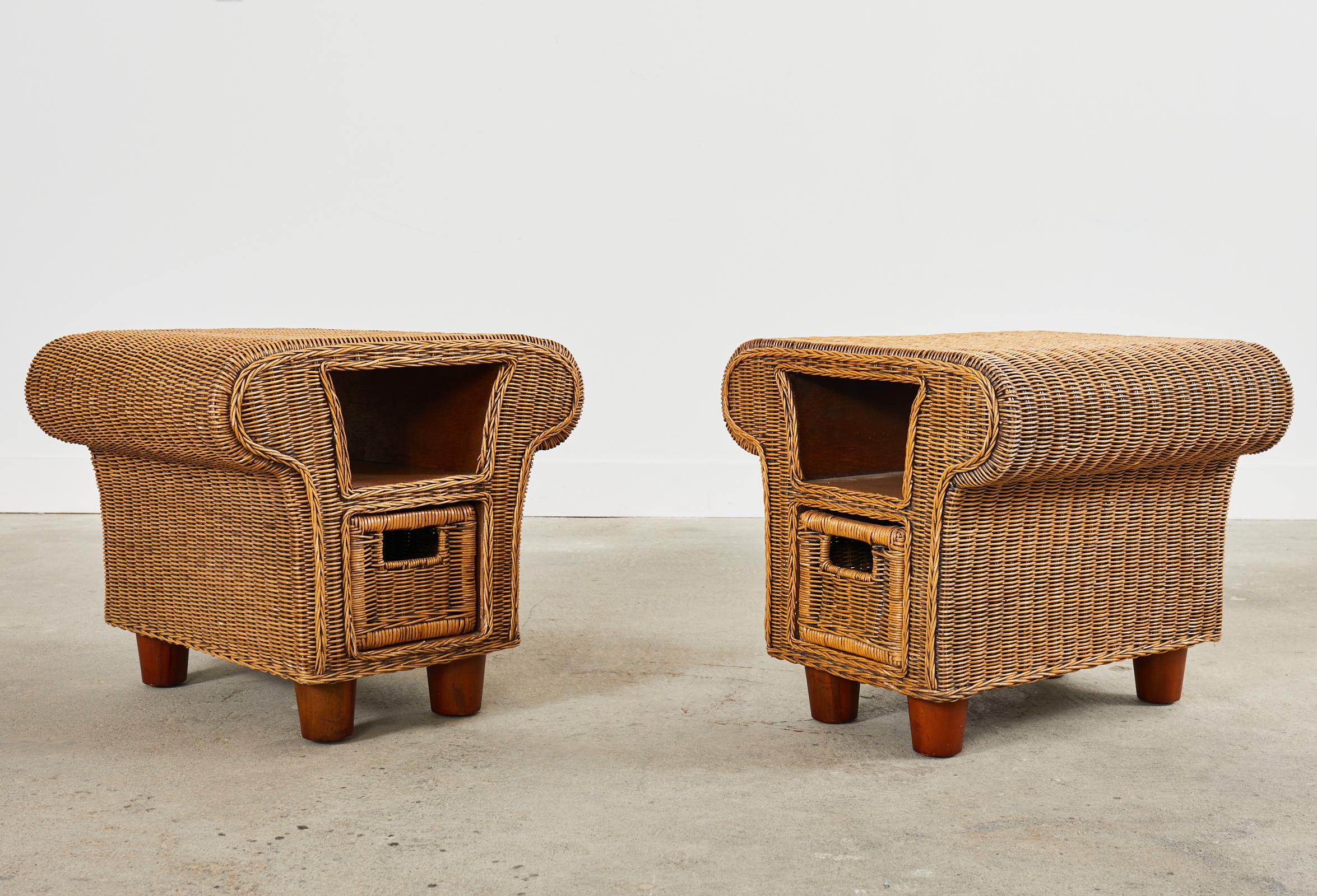 20th Century Pair of French Mid-Century Organic Modern Wicker Nightstands