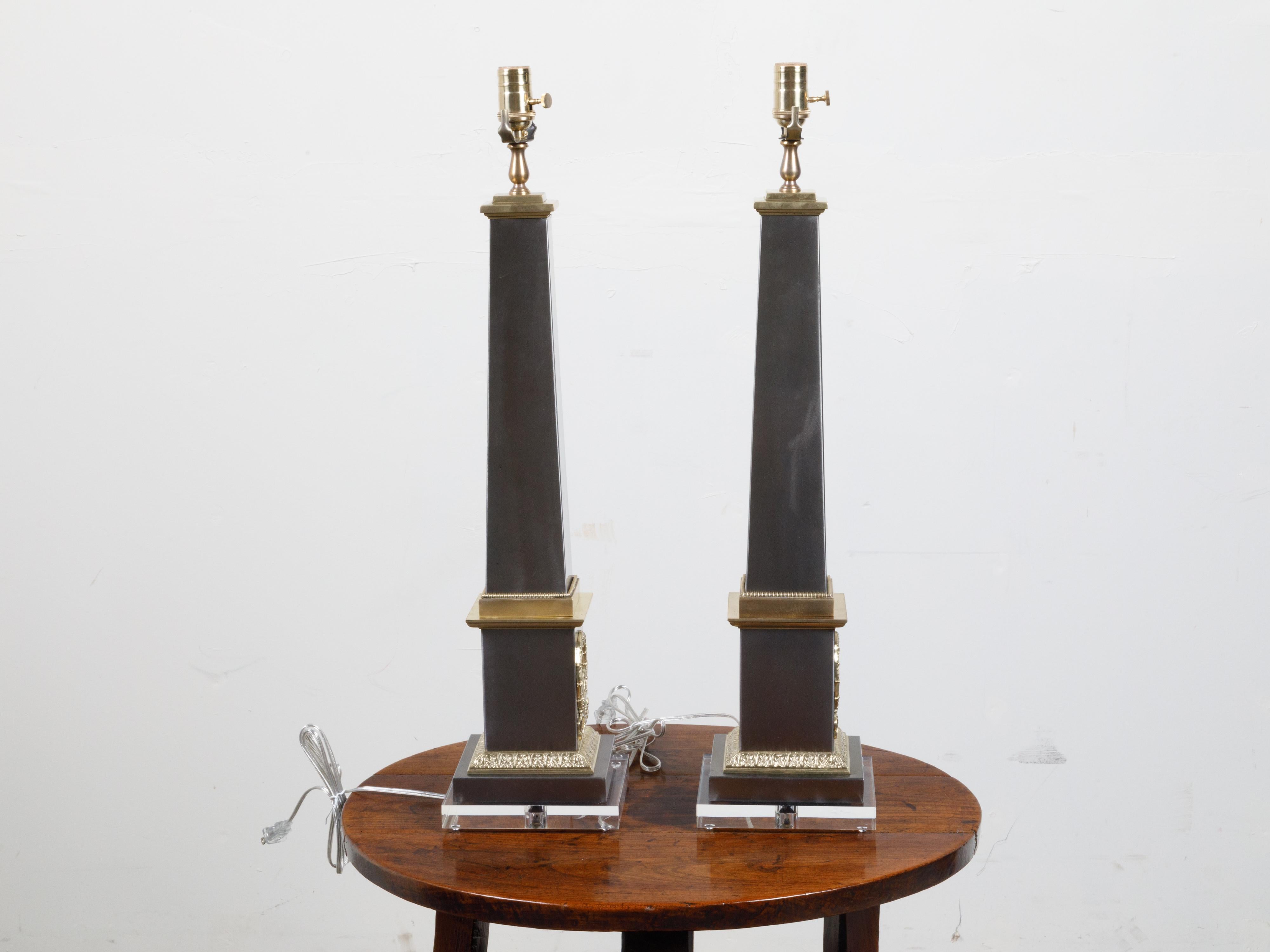 Pair of French Midcentury Steel and Brass Truncated Obelisk Table Lamps For Sale 6