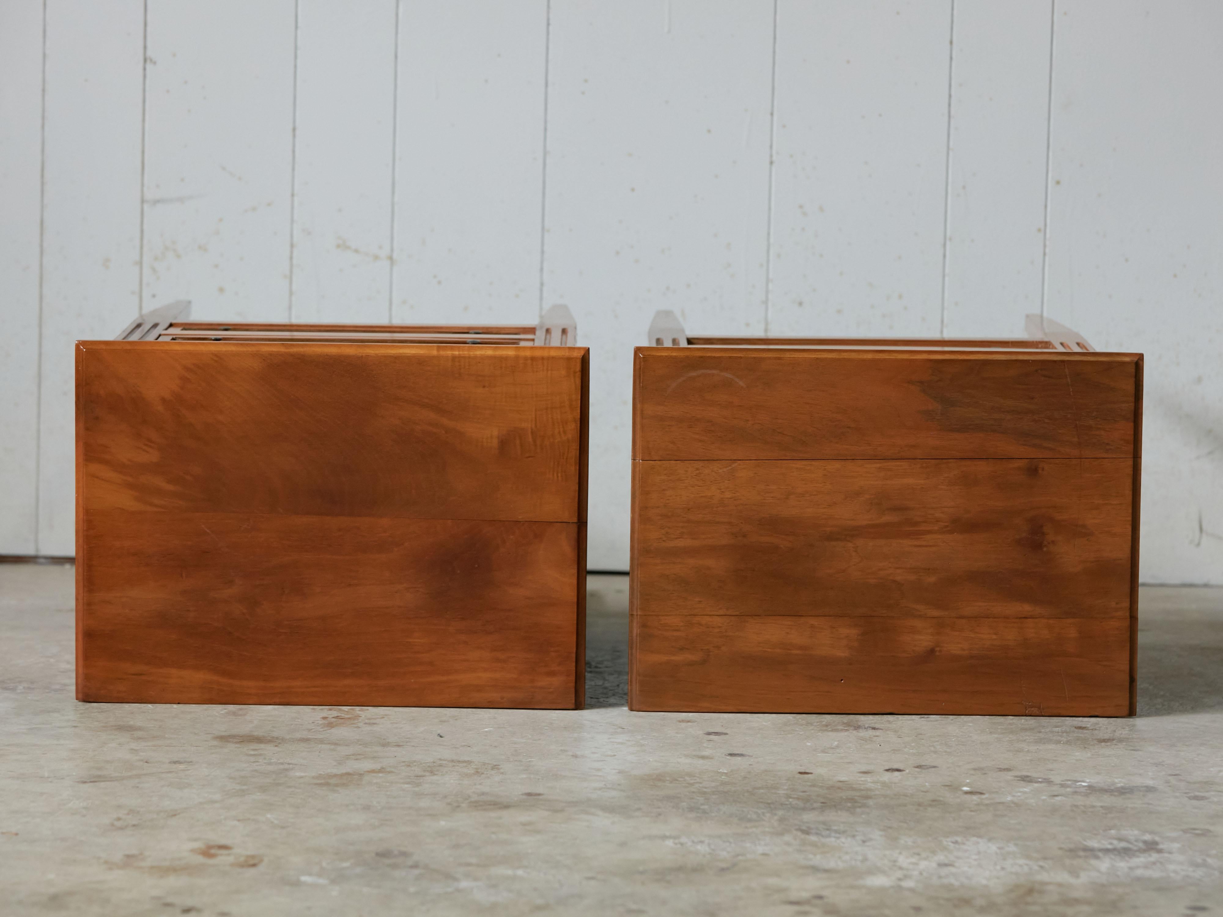 Pair of French Midcentury Three-Drawer Walnut Bedside Tables with Fluted Posts 7