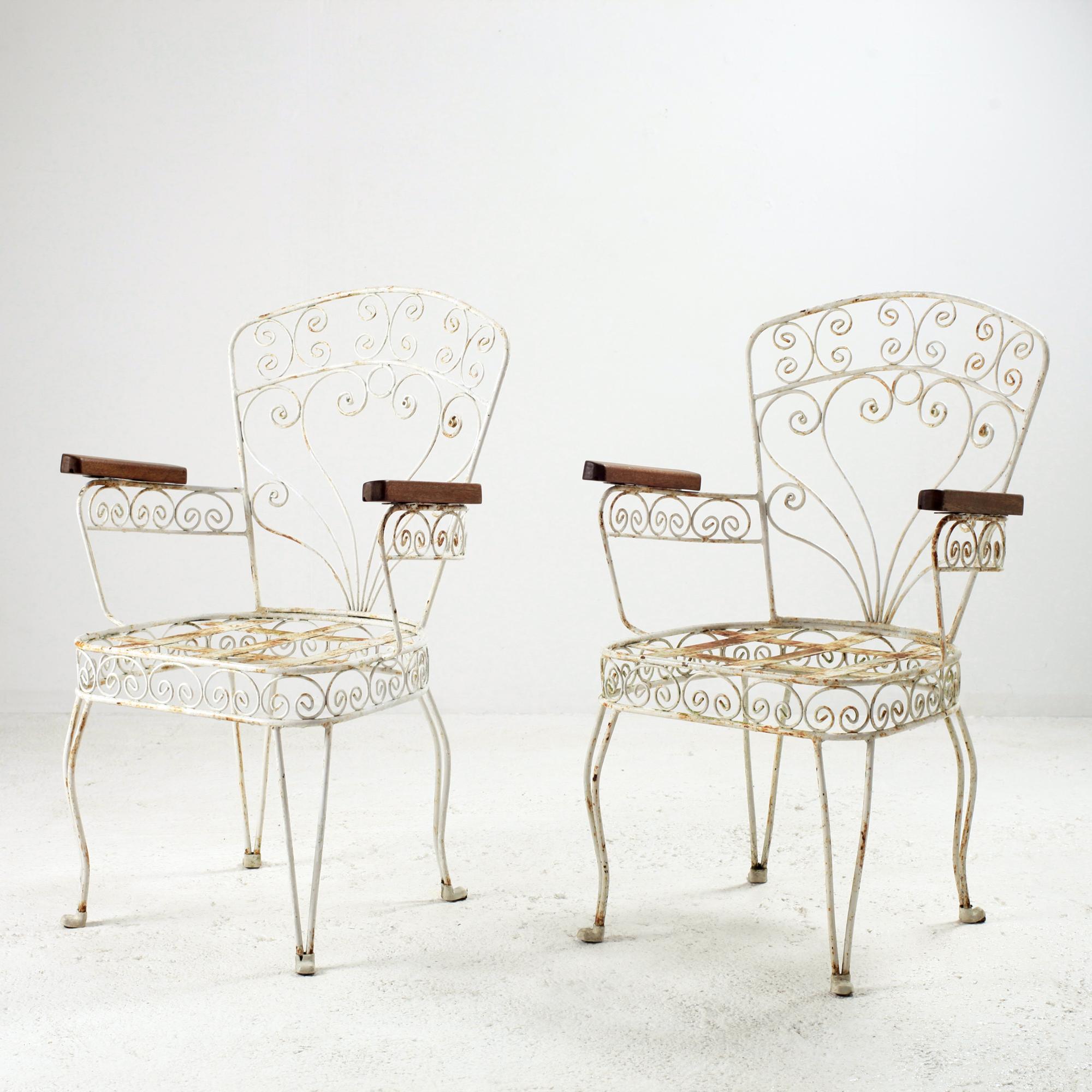 Pair of French Midcentury Wrought Iron Patio and Garden Armchairs 3