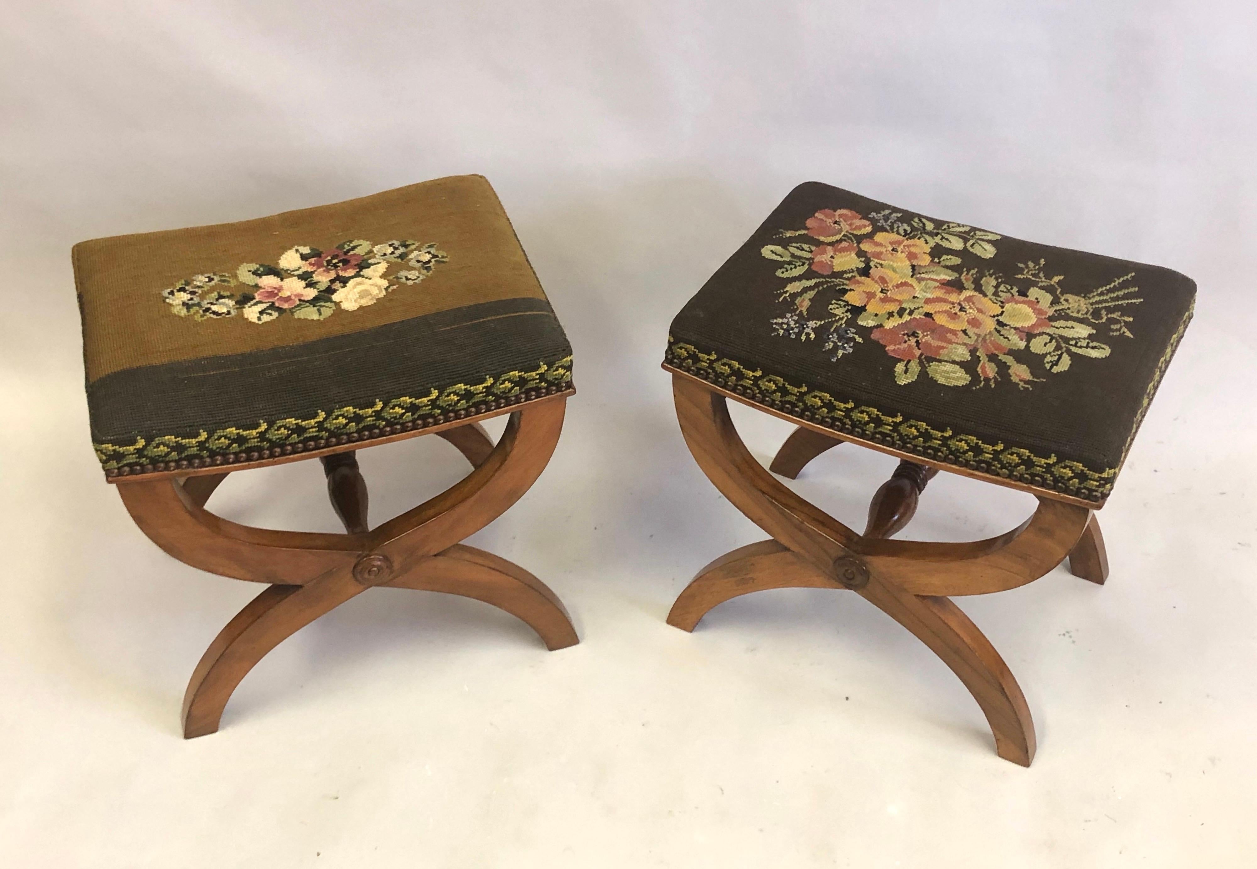 Pair of French Modern Neoclassical Stools / Benches Attributed to Andre Arbus In Good Condition For Sale In New York, NY