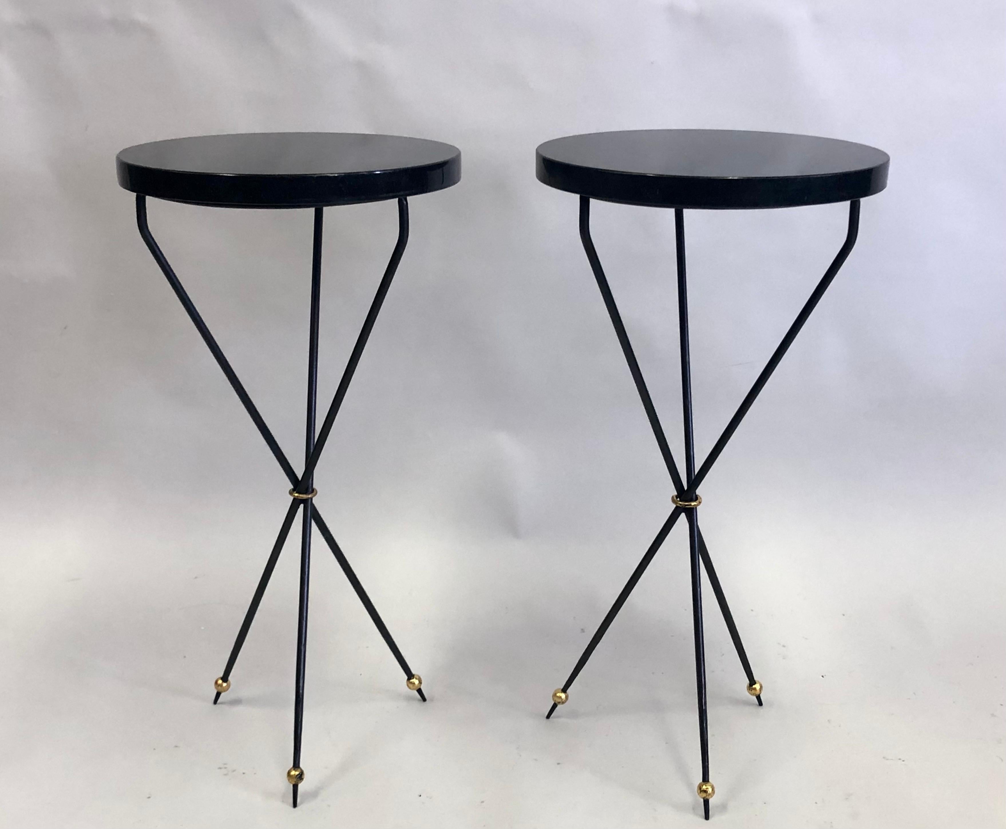 Mid-Century Modern Pair of French Modern Neoclassical Wrought Iron Side Tables For Sale