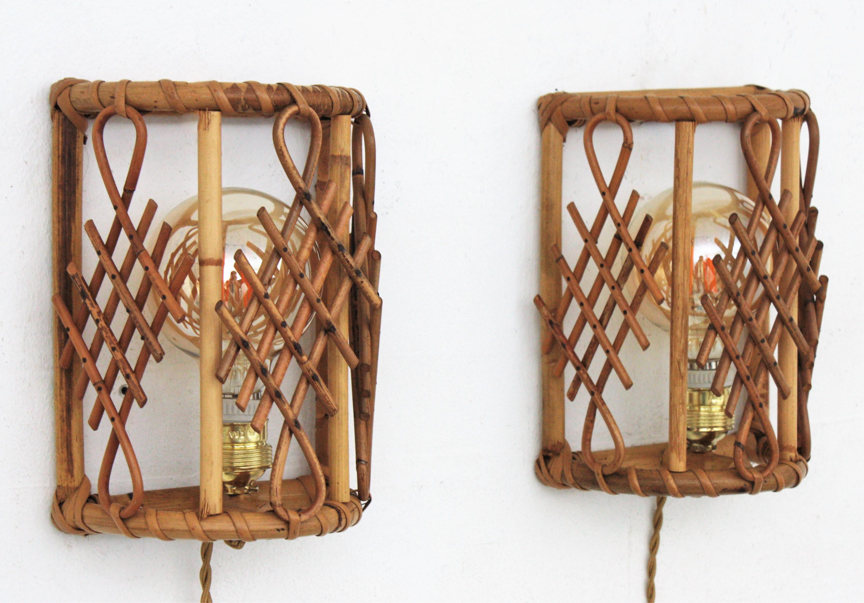 Pair of French Modernist Bamboo and Rattan Wall Sconces with Chinoiserie Accents 10