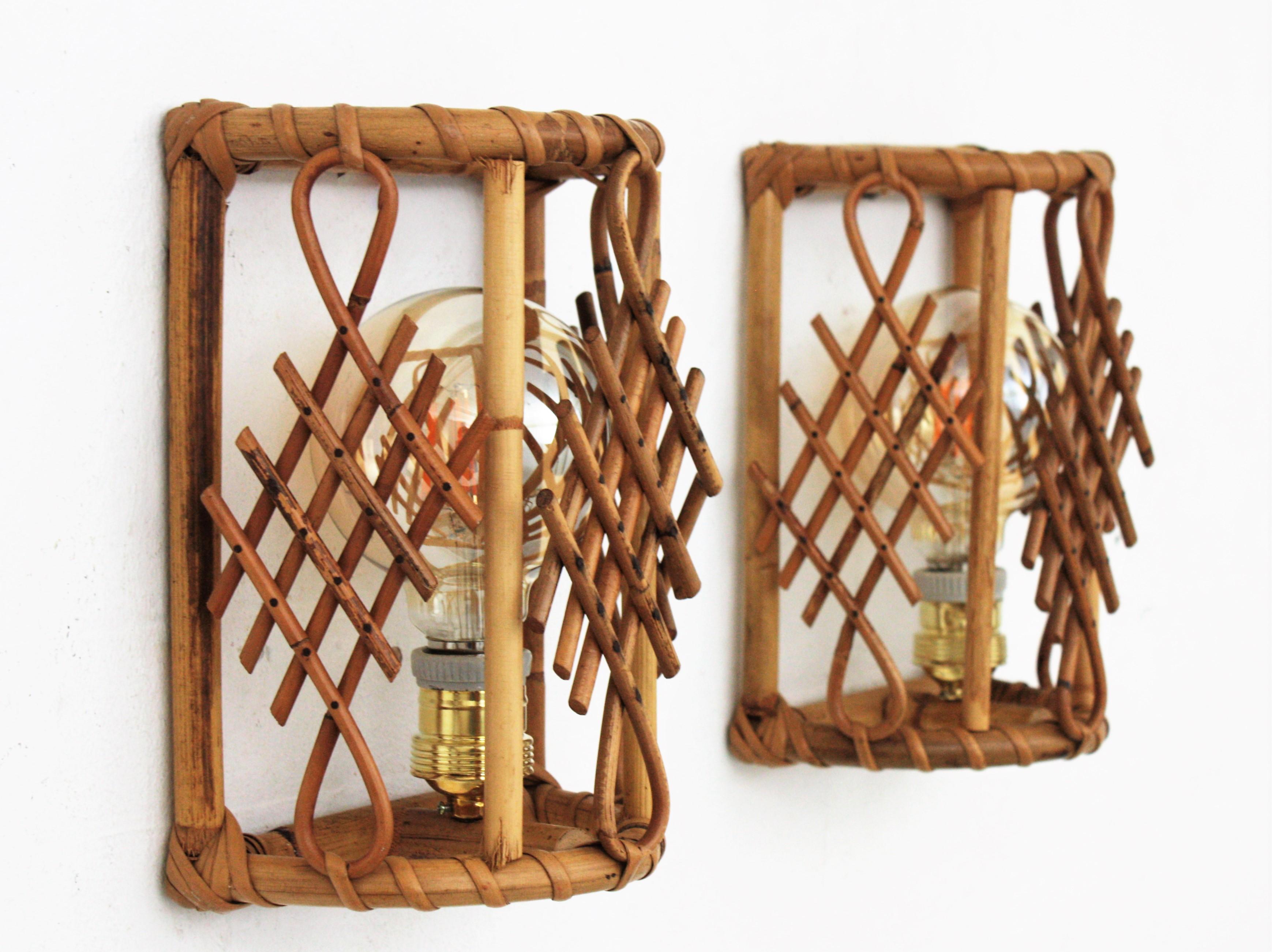 20th Century Pair of French Modernist Bamboo and Rattan Wall Sconces with Chinoiserie Accents