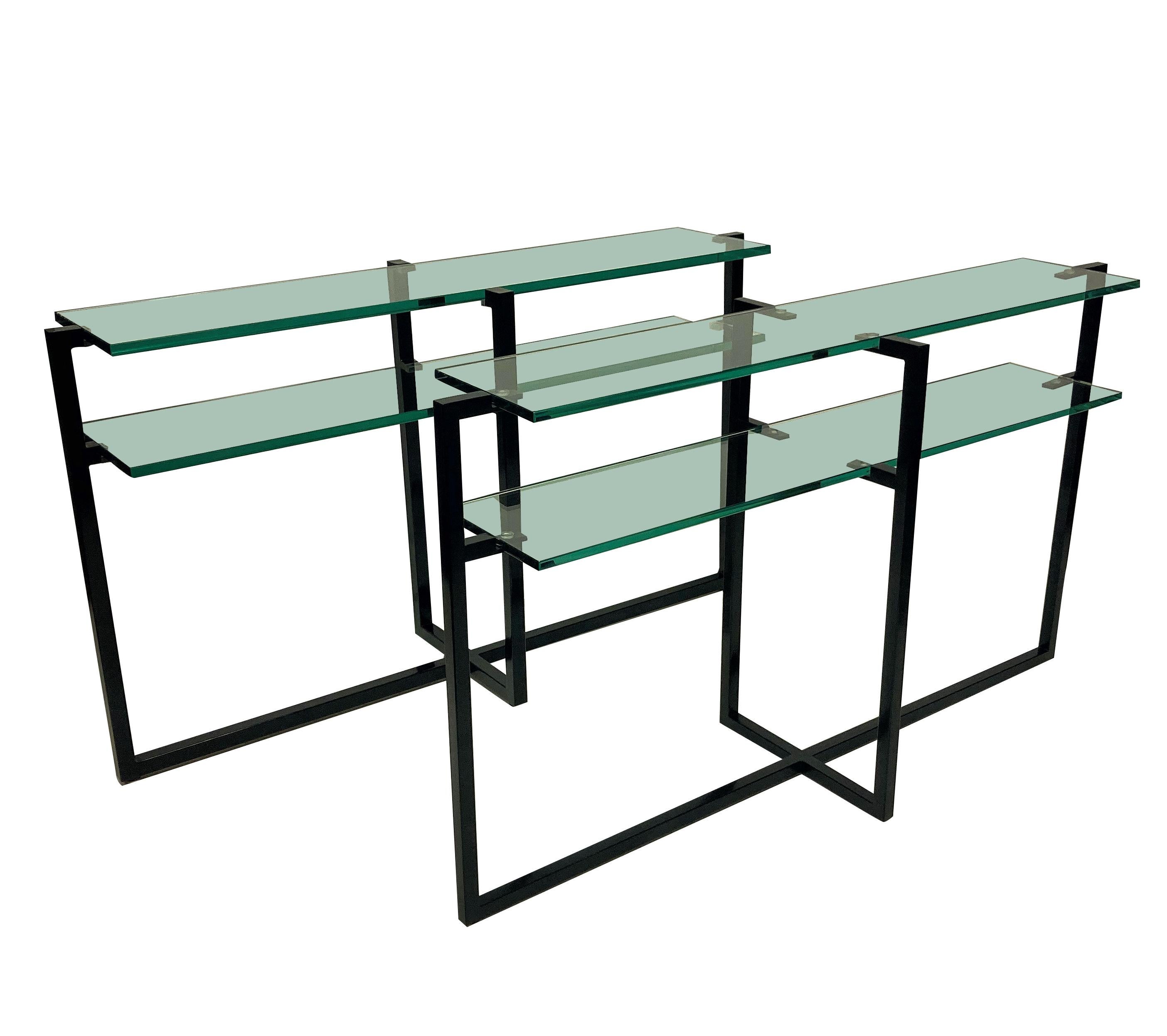 Paire de tables consoles modernistes franaises en vente 3