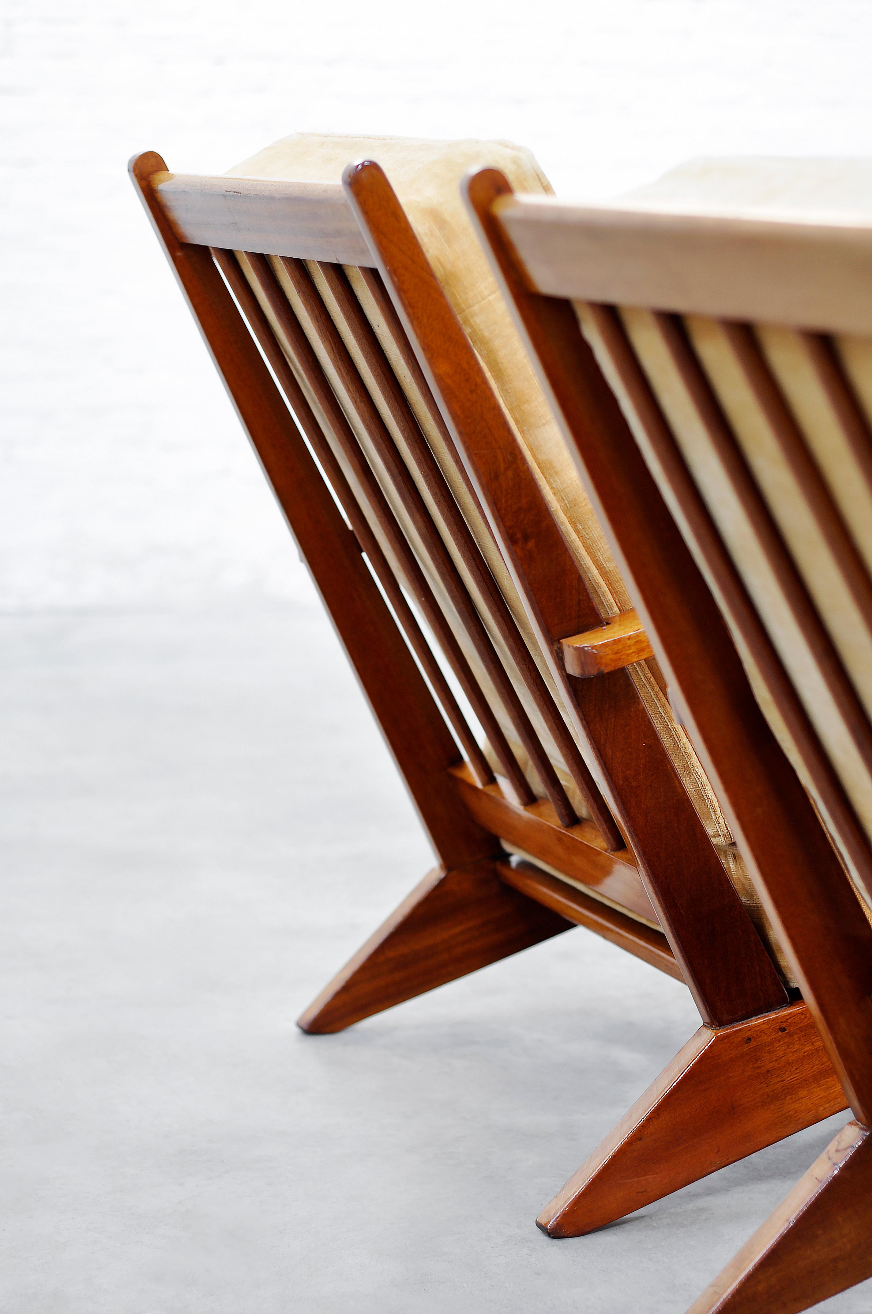 Paire de chaises longues constructivistes modernistes françaises, années 1950 en vente 3
