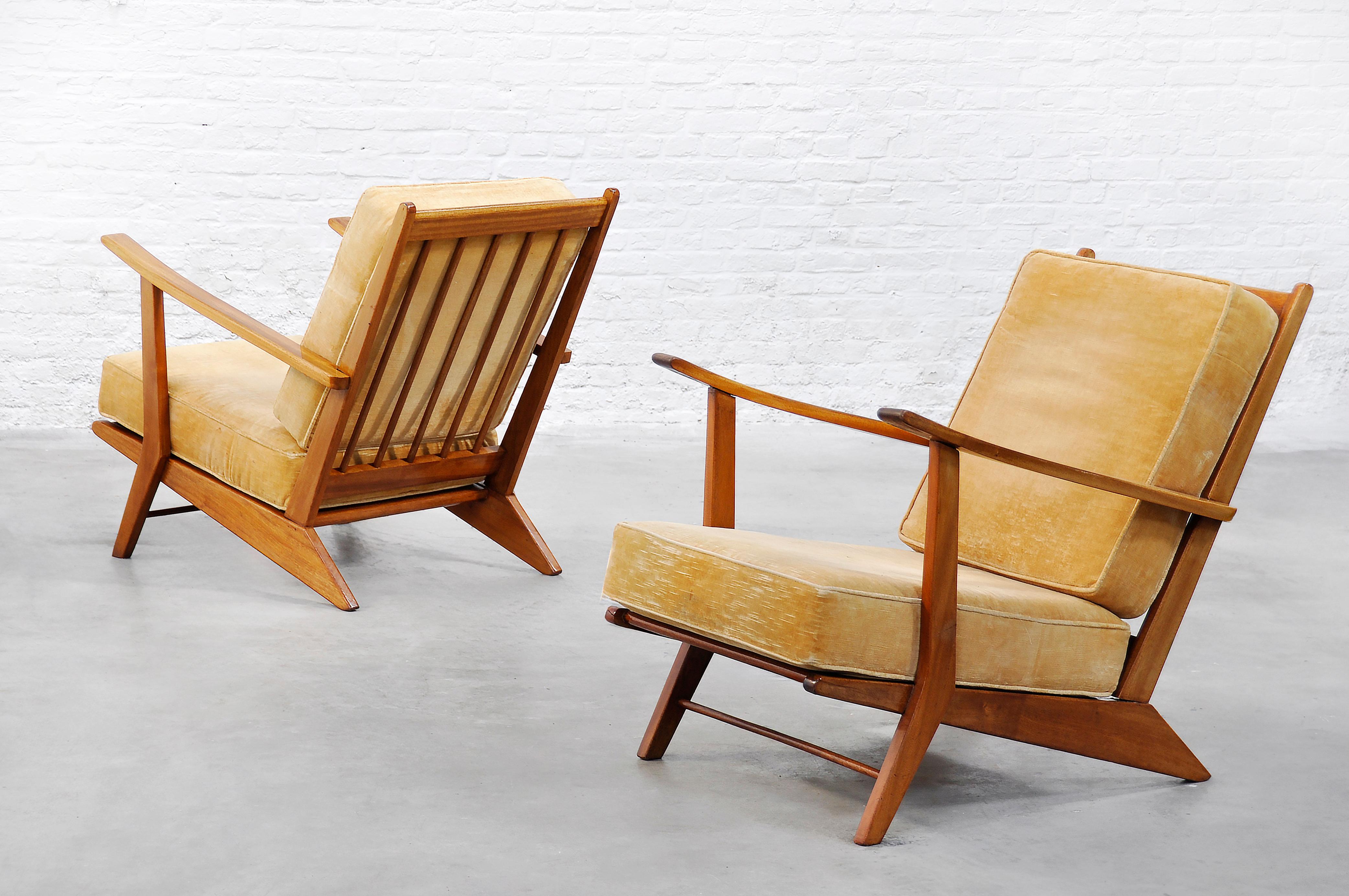 Paire de chaises longues constructivistes modernistes françaises, années 1950 en vente 1