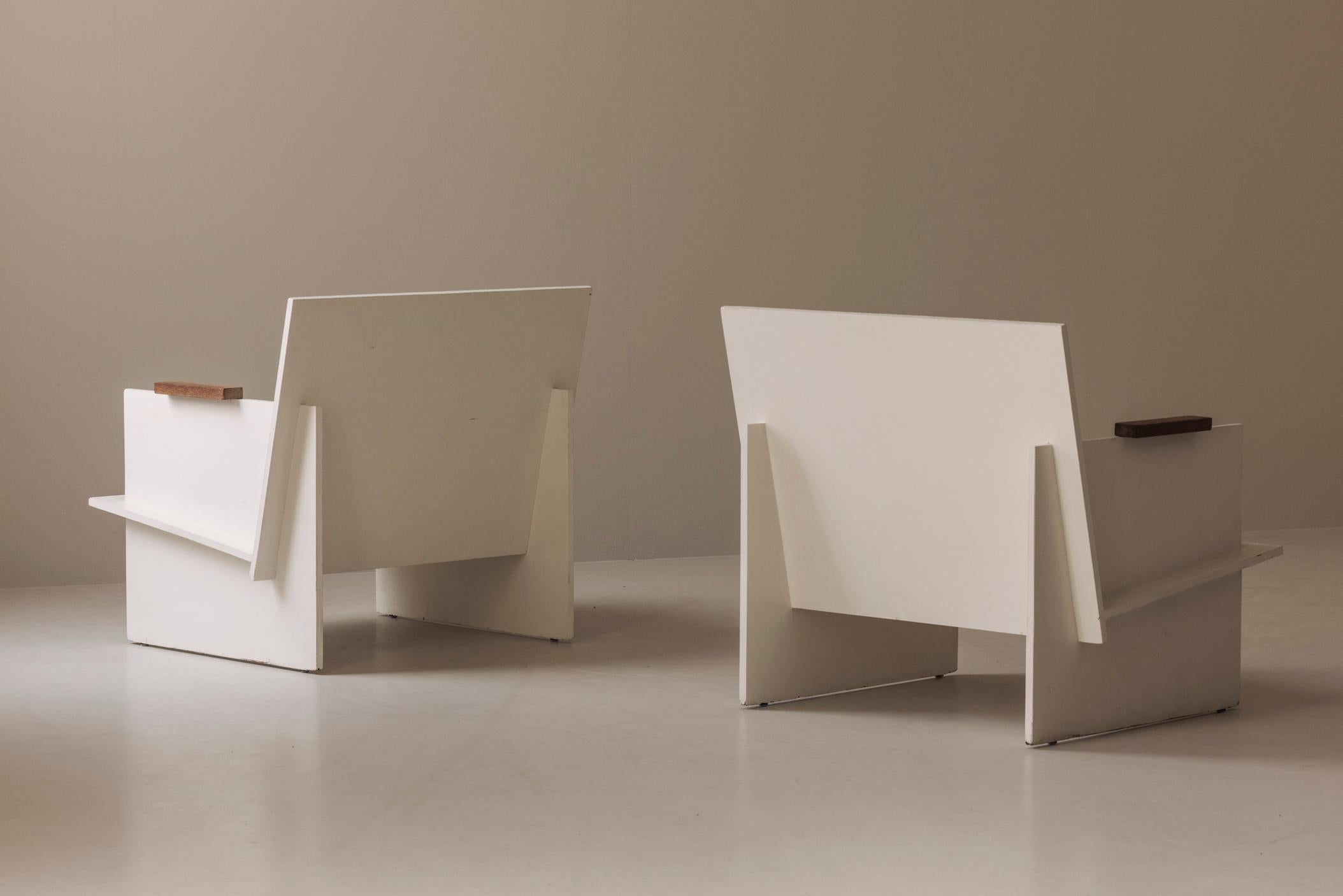 Paire de chaises longues modernistes françaises des années 1950 en vente 7