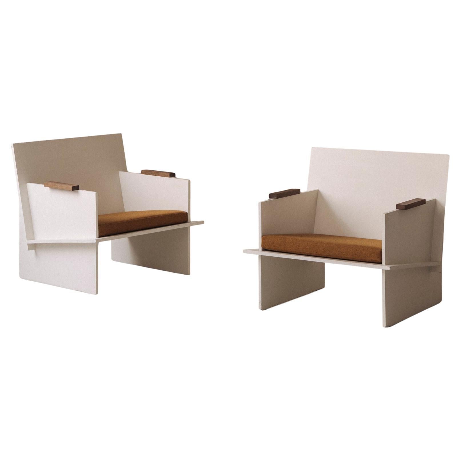 Paire de chaises longues modernistes françaises des années 1950 en vente