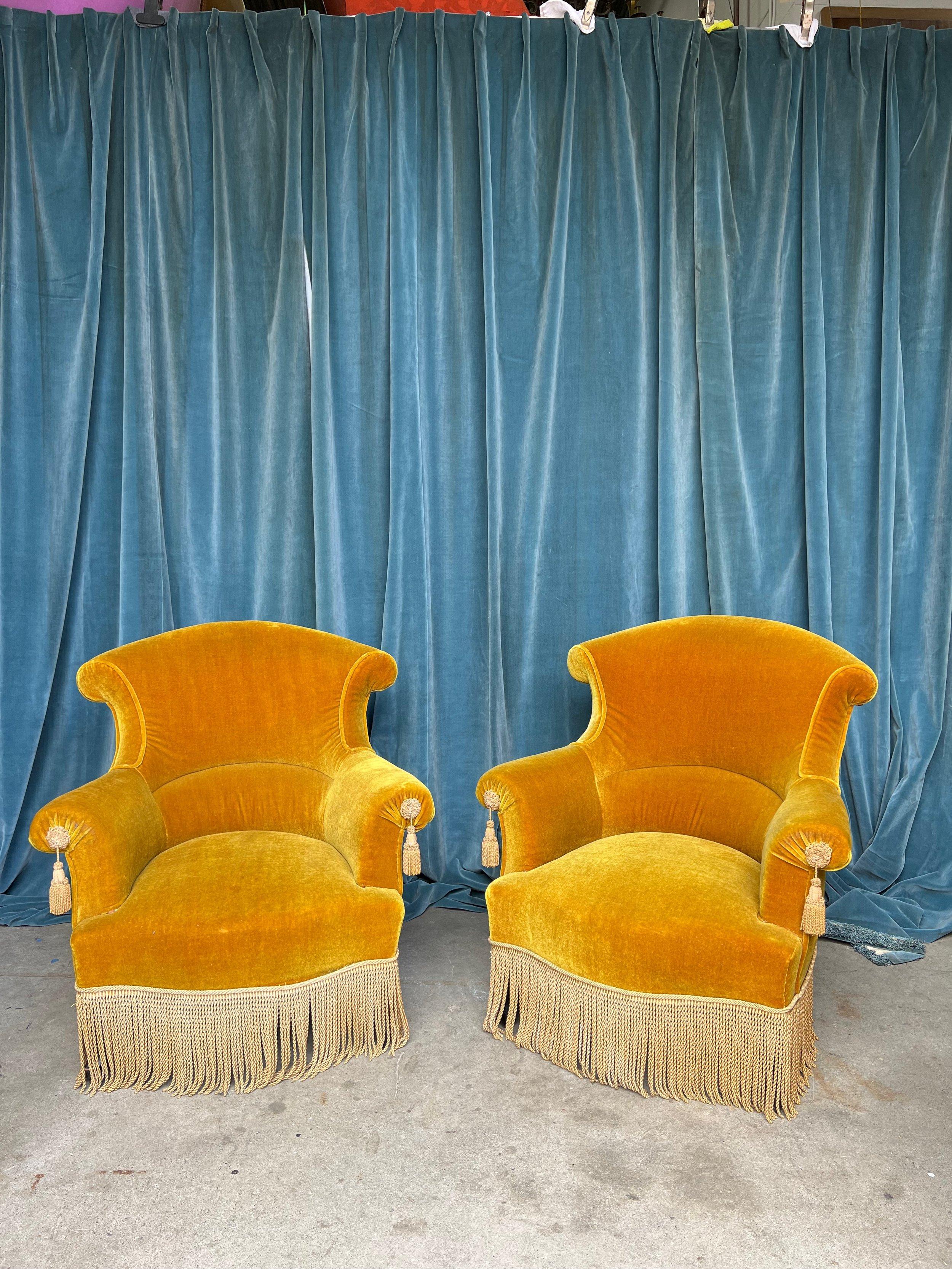 Pair of French NAP III Armchairs in Gold Velvet 3