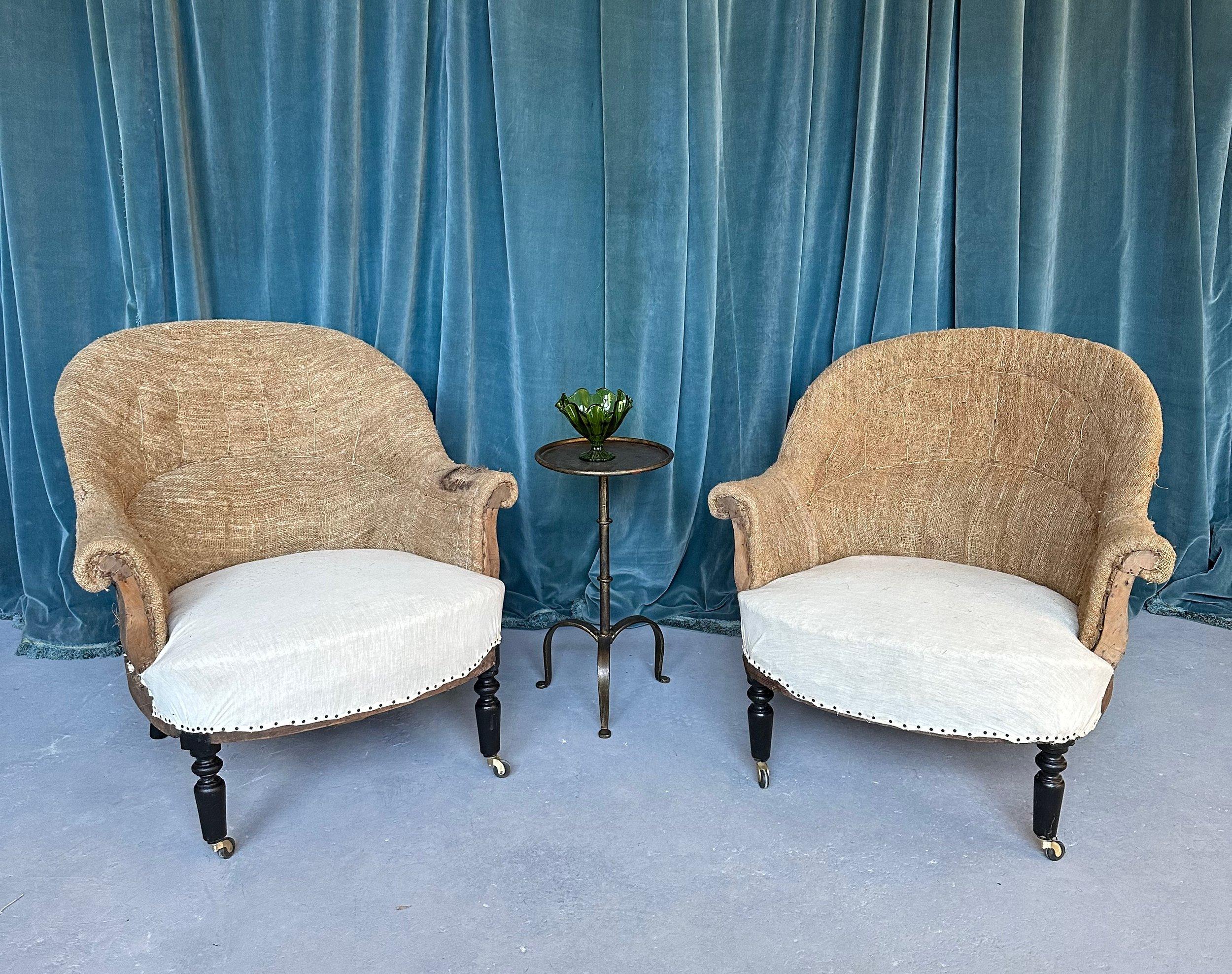 Pair of French Napoleon III Armchairs In Good Condition For Sale In Buchanan, NY