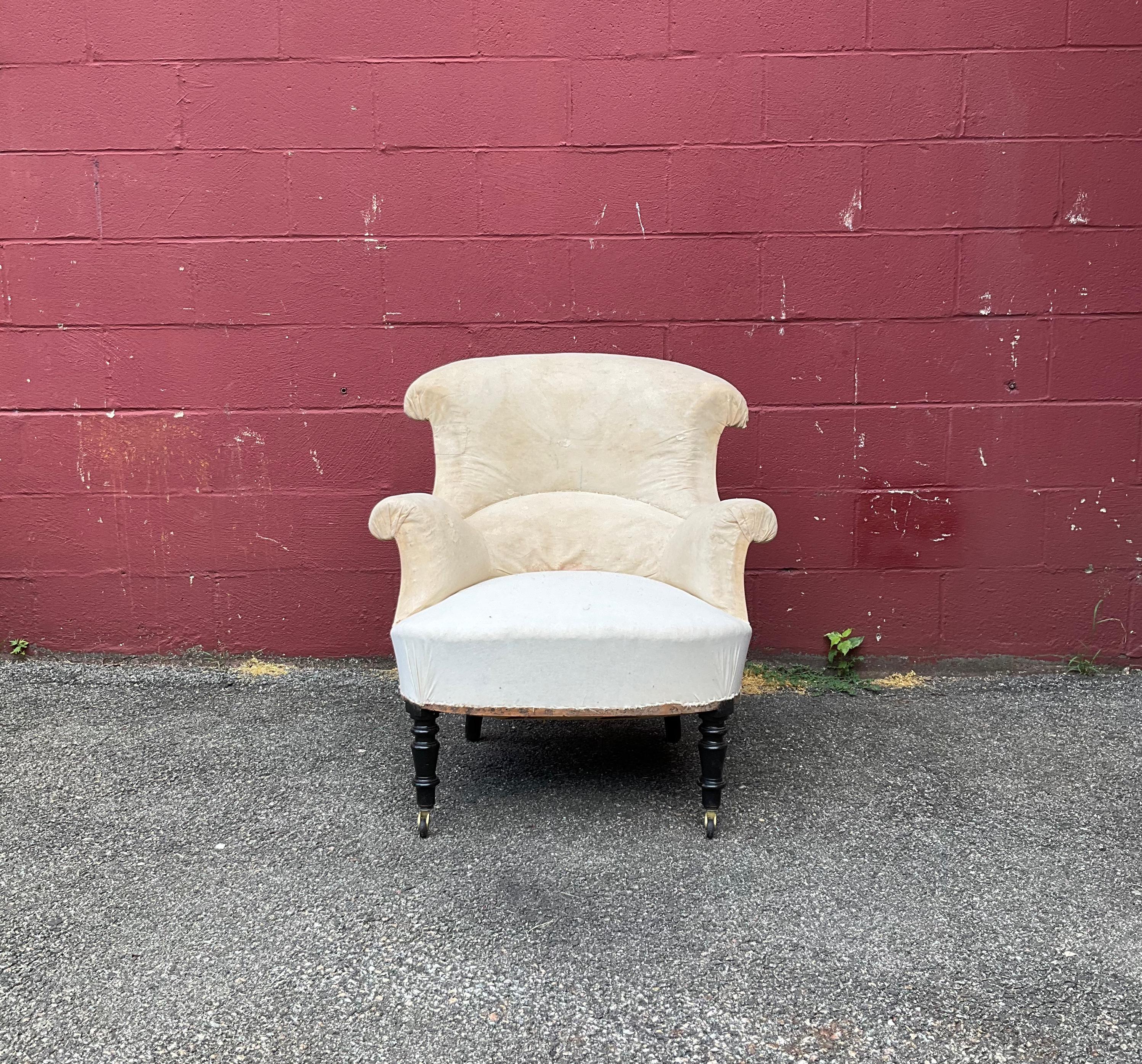 19th Century Pair of French Napoleon III Armchairs in Muslin For Sale