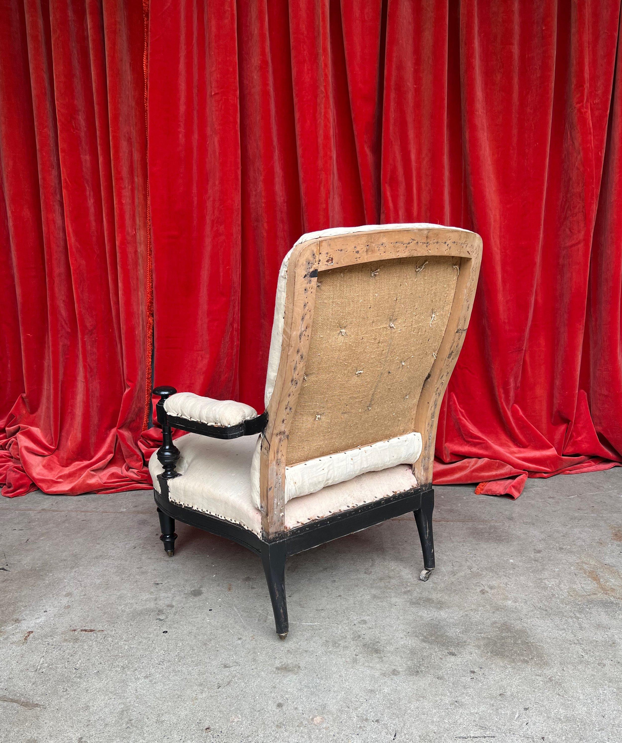 Paire de fauteuils français Napoléon III avec armatures ébonisées apparentes en vente 7