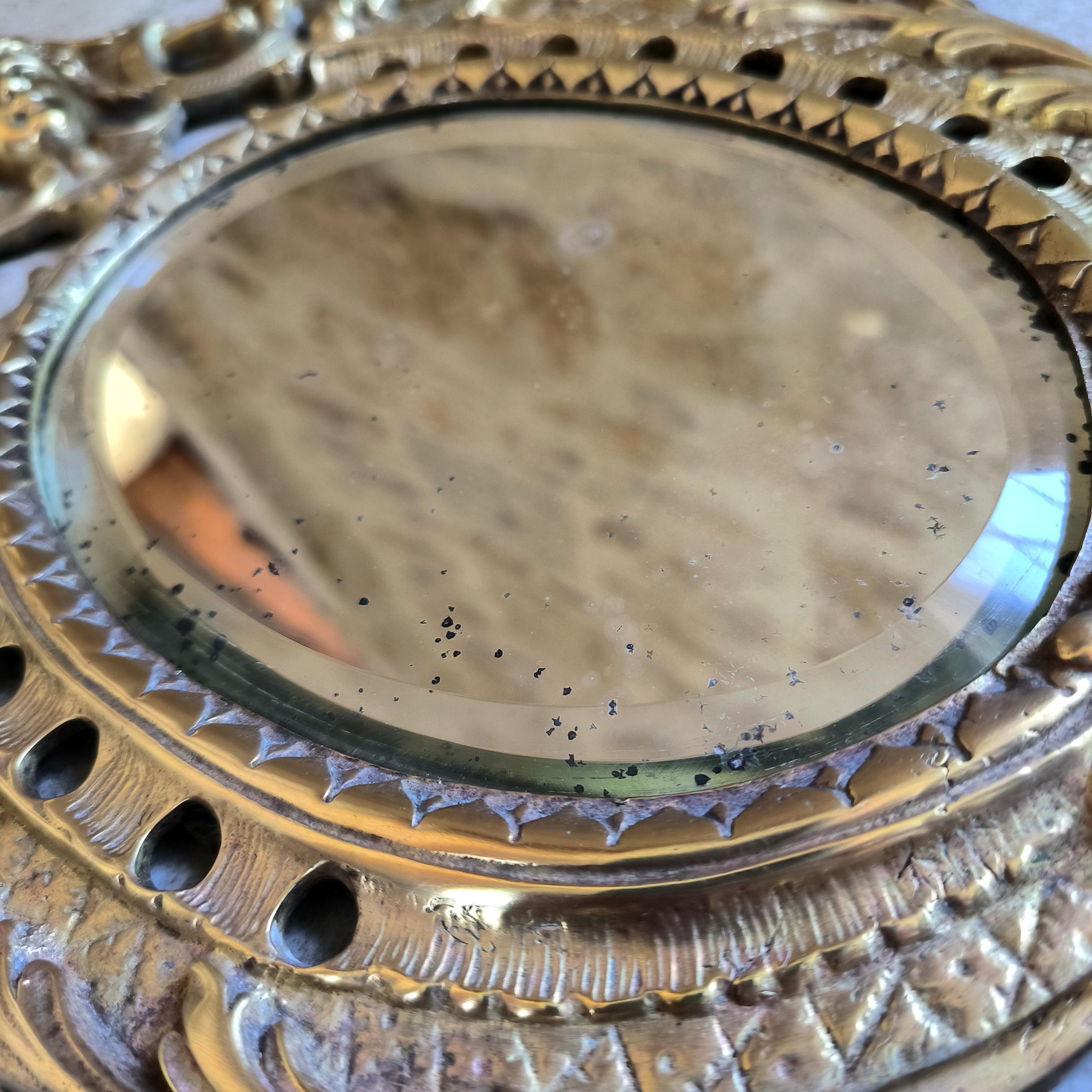 Coppia di appliques francesi, Napoleone III, in bronzo, con specchi. Circa alla fine del 1800 in vendita 4