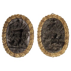 Paar ovale französische Napoleon III.-Wandtafeln aus Bronze, um 1860