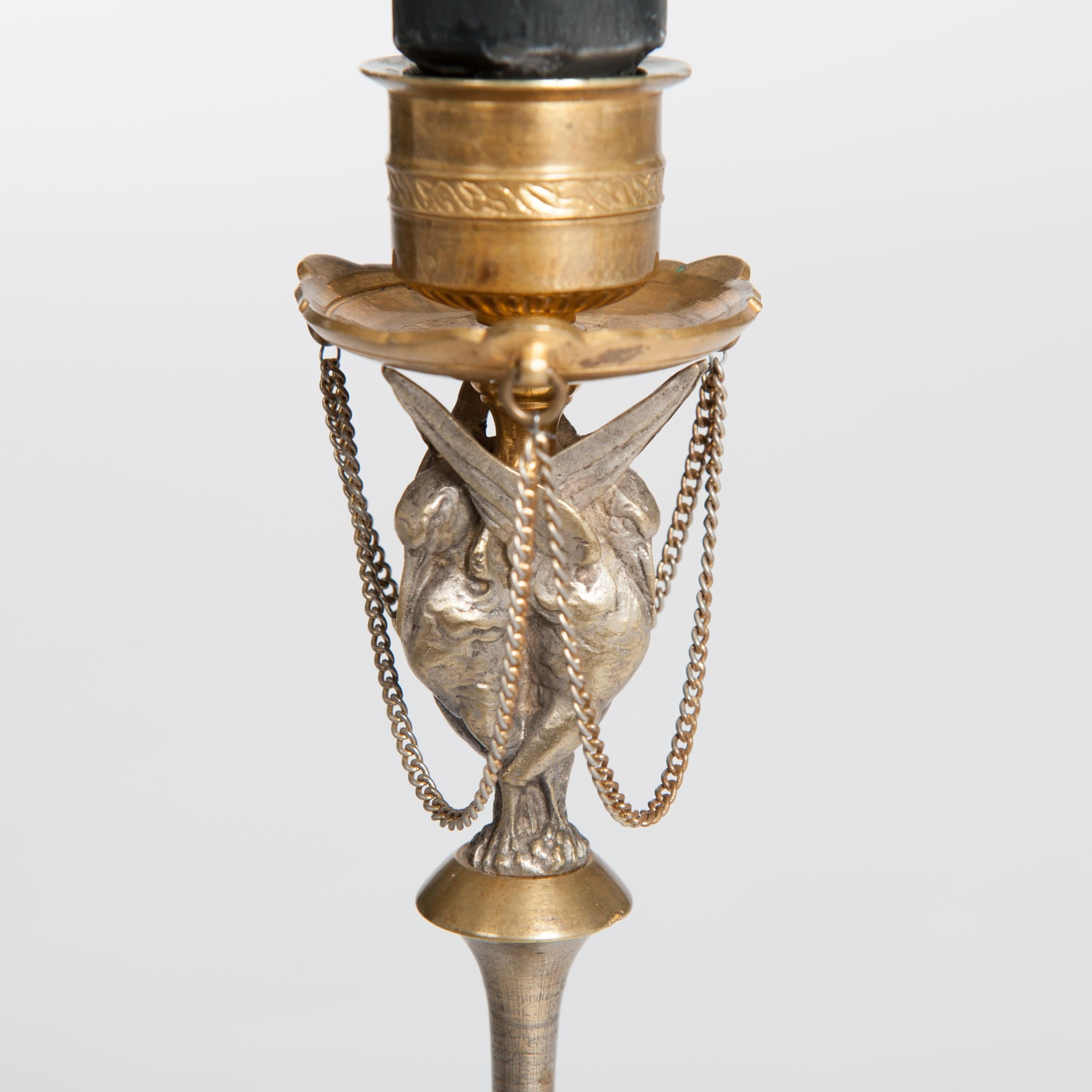 Français Paire de chandeliers Napoléon III en bronze et bronze doré par A. Daubrée en vente