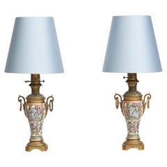 Paar französische Napoleon III Kanton Porzellan & vergoldete Bronze Lampen