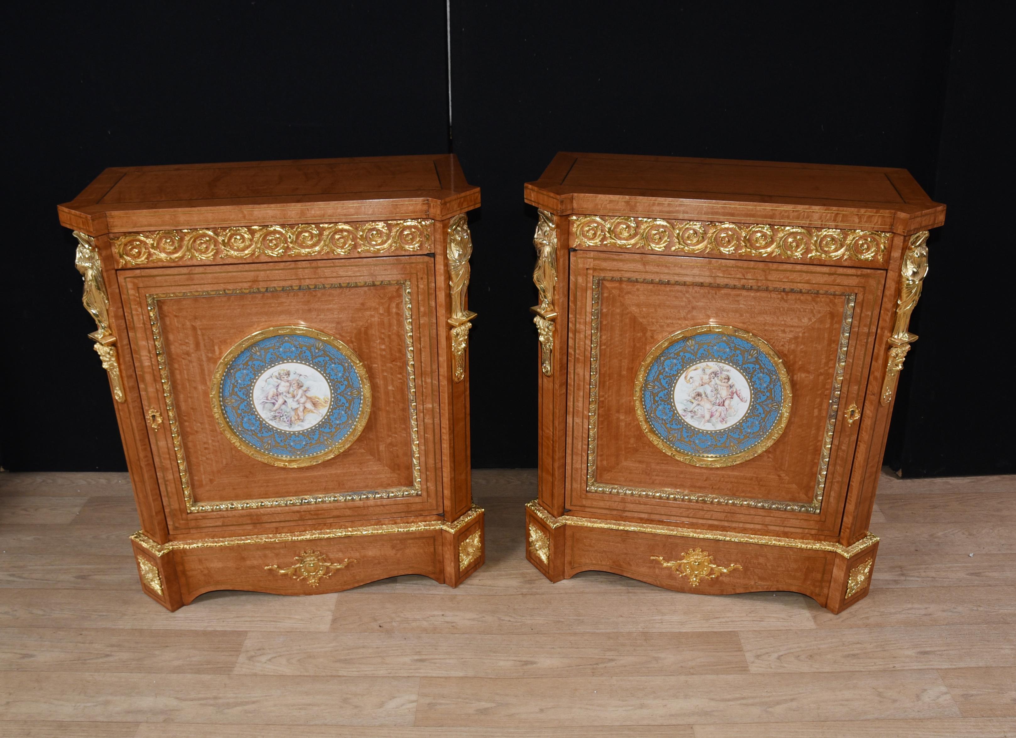 Pair of French Napoleon III, circa 1910 Satinwood Side Cabinets For Sale 1