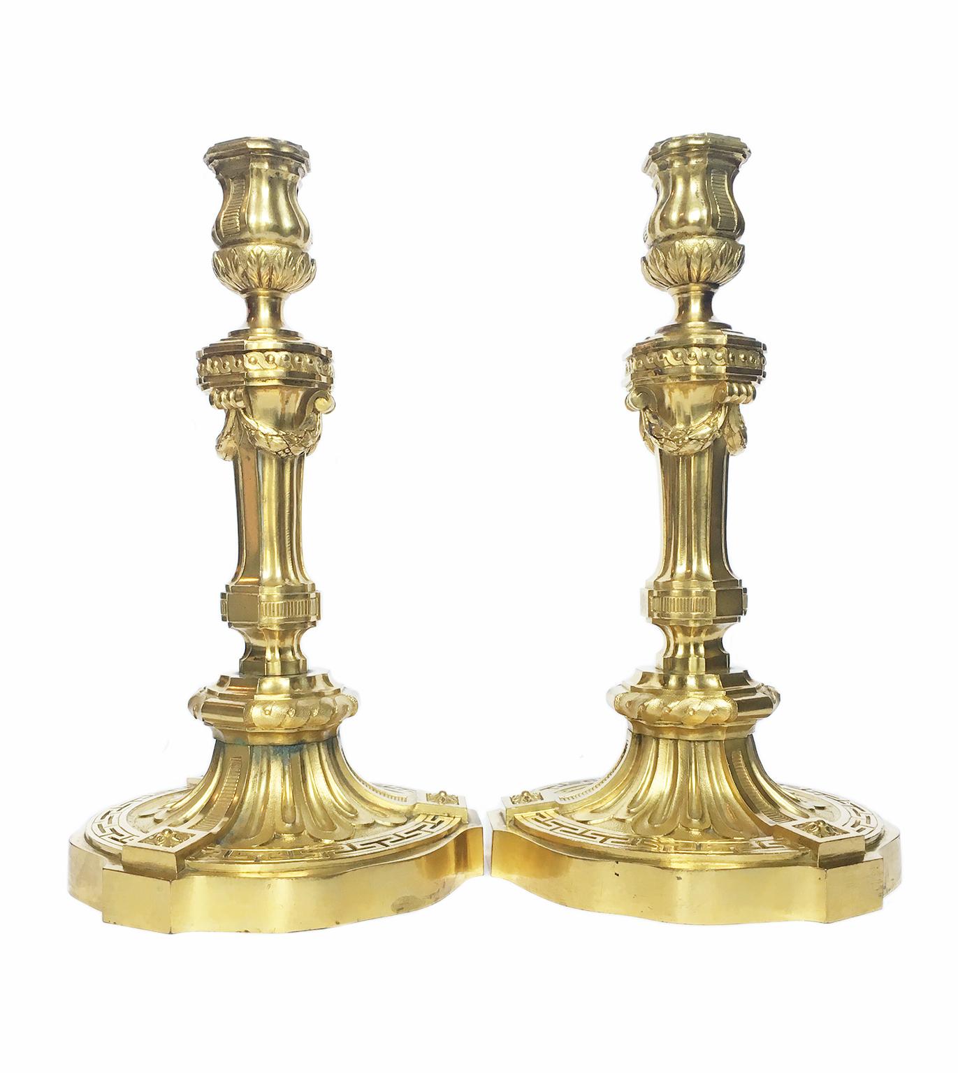 Paire de candélabres français à trois flammes, vers 1860 en vente 6
