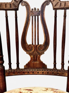 Paire de chaises françaises de style Napoléon III à dossier en lyre, vers 1880