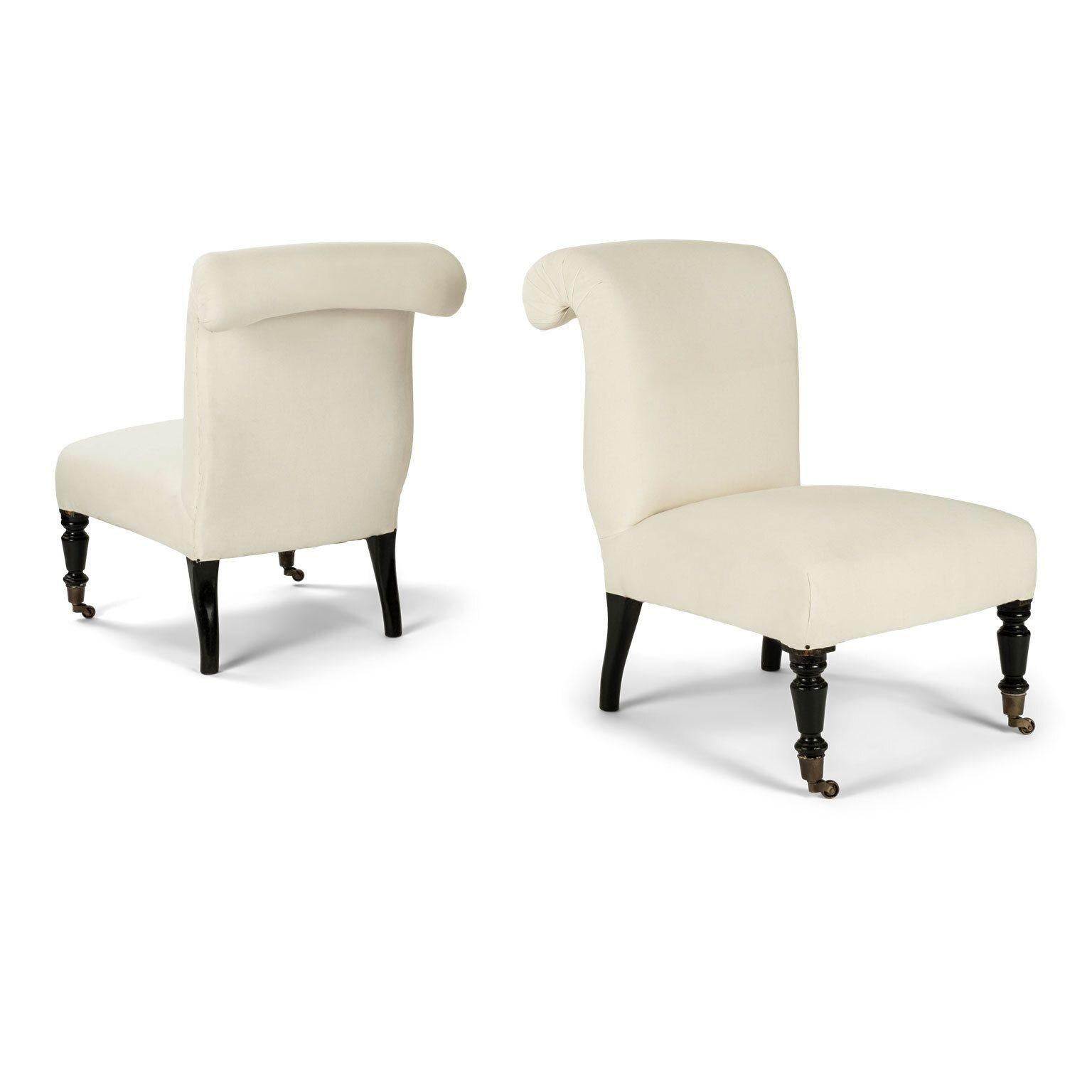 19th Century Pair of French Napoleon III Slipper Chairs Upholstered in White Linen