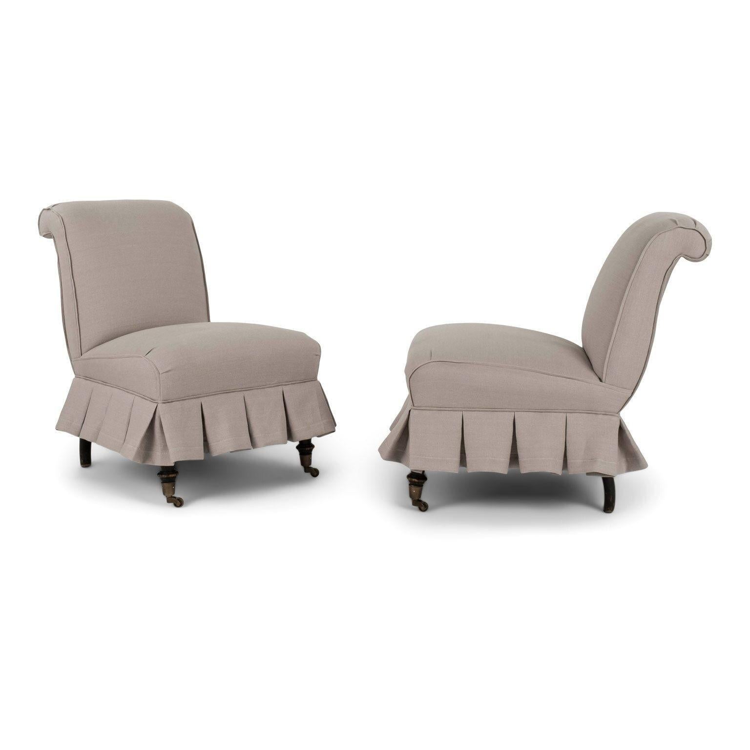 Brass Pair of French Napoleon III Slipper Chairs in Lavender Linen