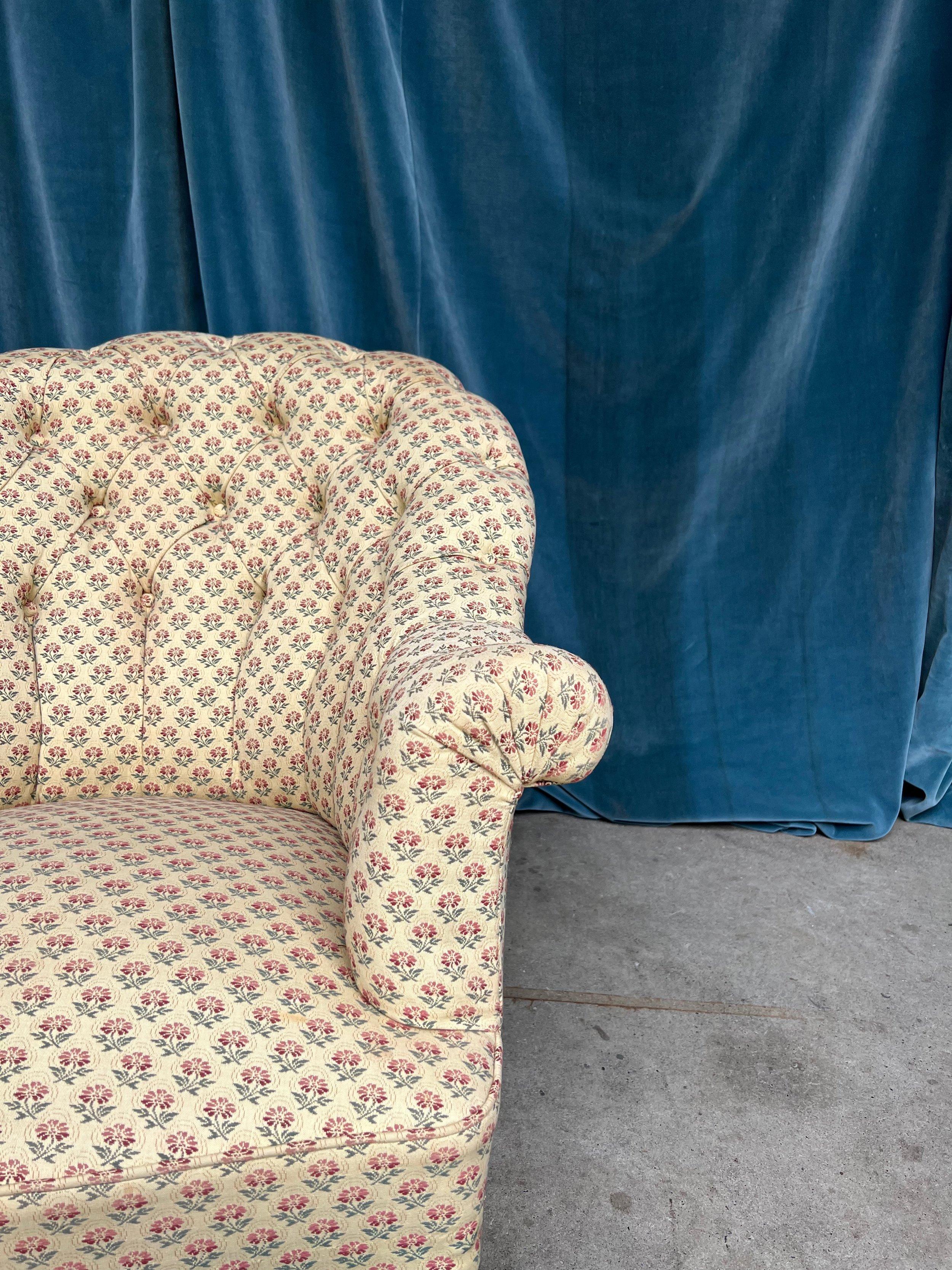 Paire de fauteuils touffetés Napoléon III en vente 4