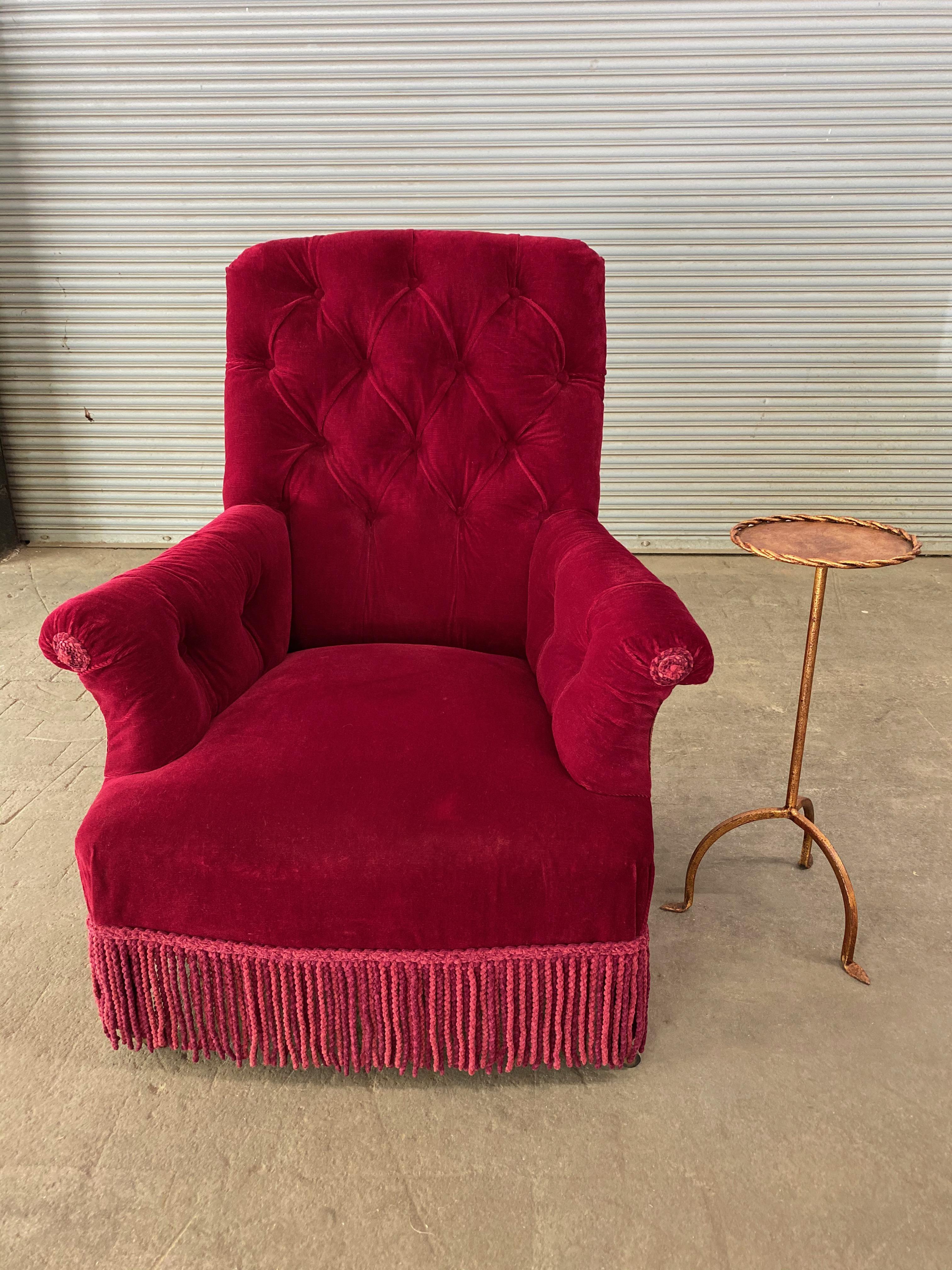 19th Century Pair of French Napoleon III Tufted Armchairs in Red Velvet