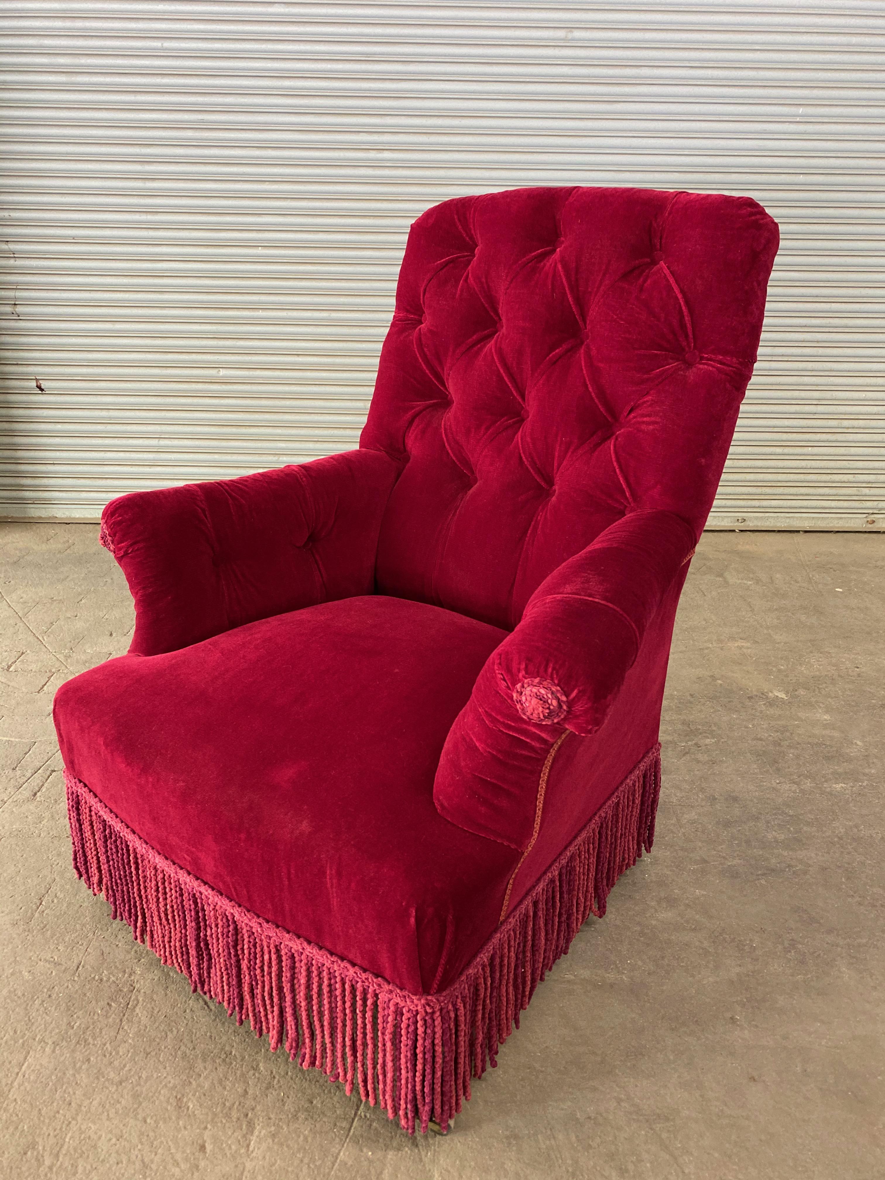 Pair of French Napoleon III Tufted Armchairs in Red Velvet 1