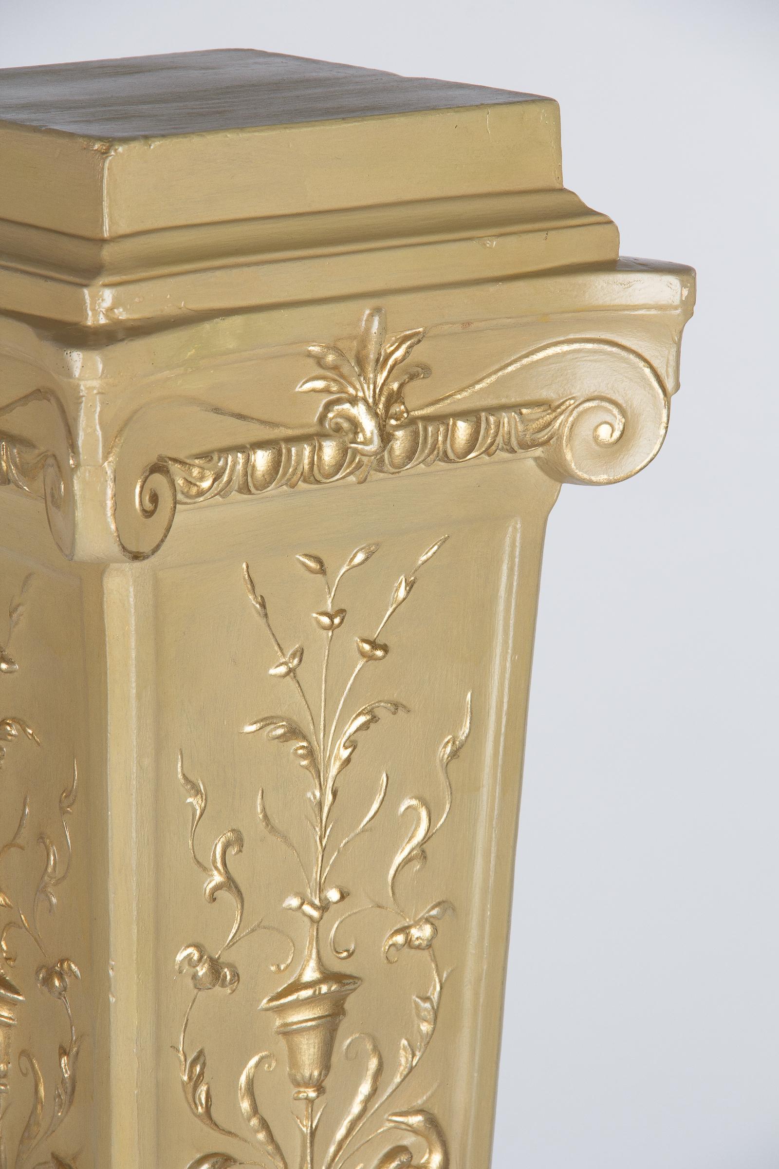 French Neoclassical Painted Plaster Pedestals, 1940s For Sale 5