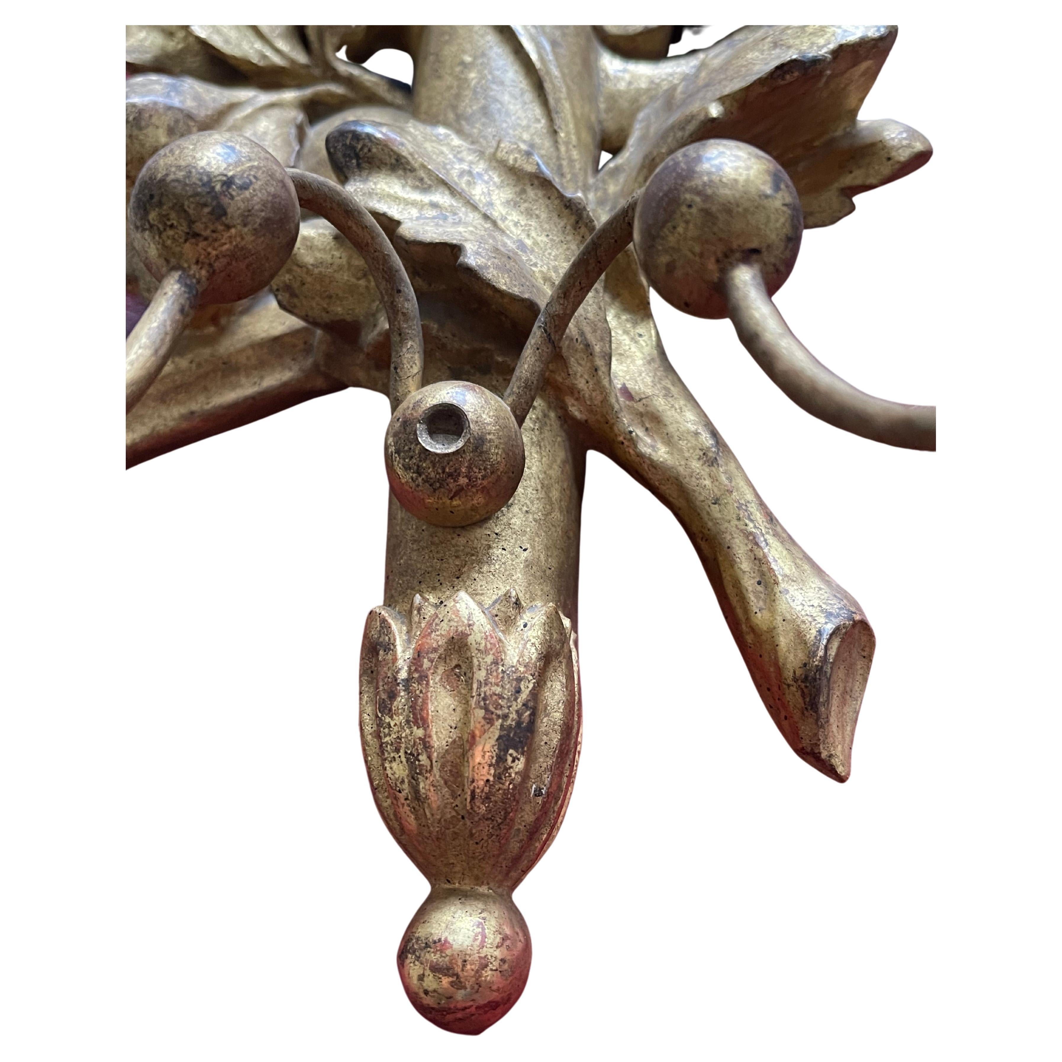 Pair of French Neoclassic giltwood Wall Sconces, 19th Century Dorado en venta