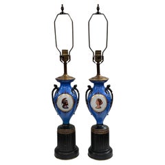 Paar französische neoklassische Lampen