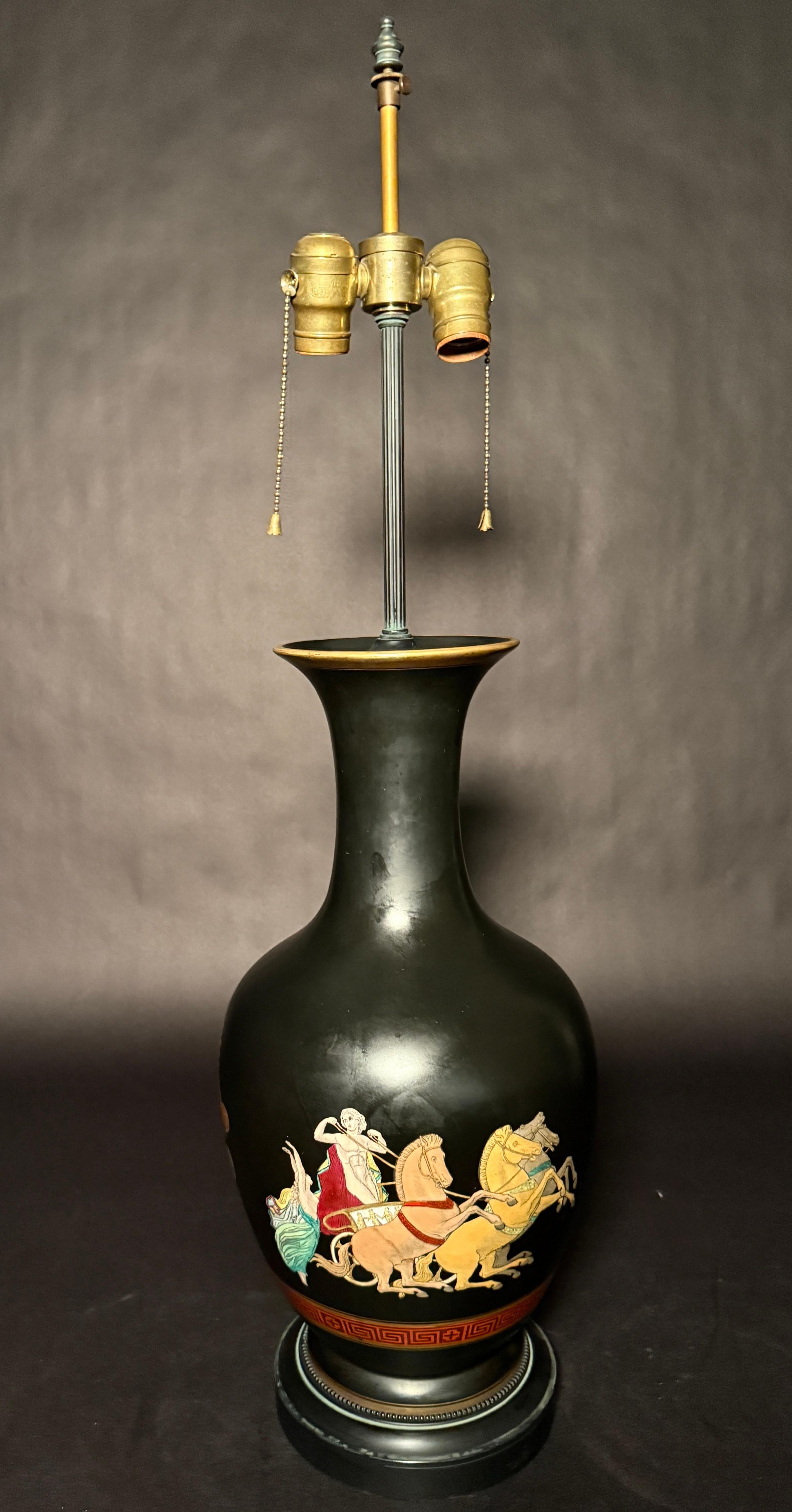 Hand-Painted Pair of French Neoclassical Black-Ground Porcelain Lamps Attributed to Samson For Sale