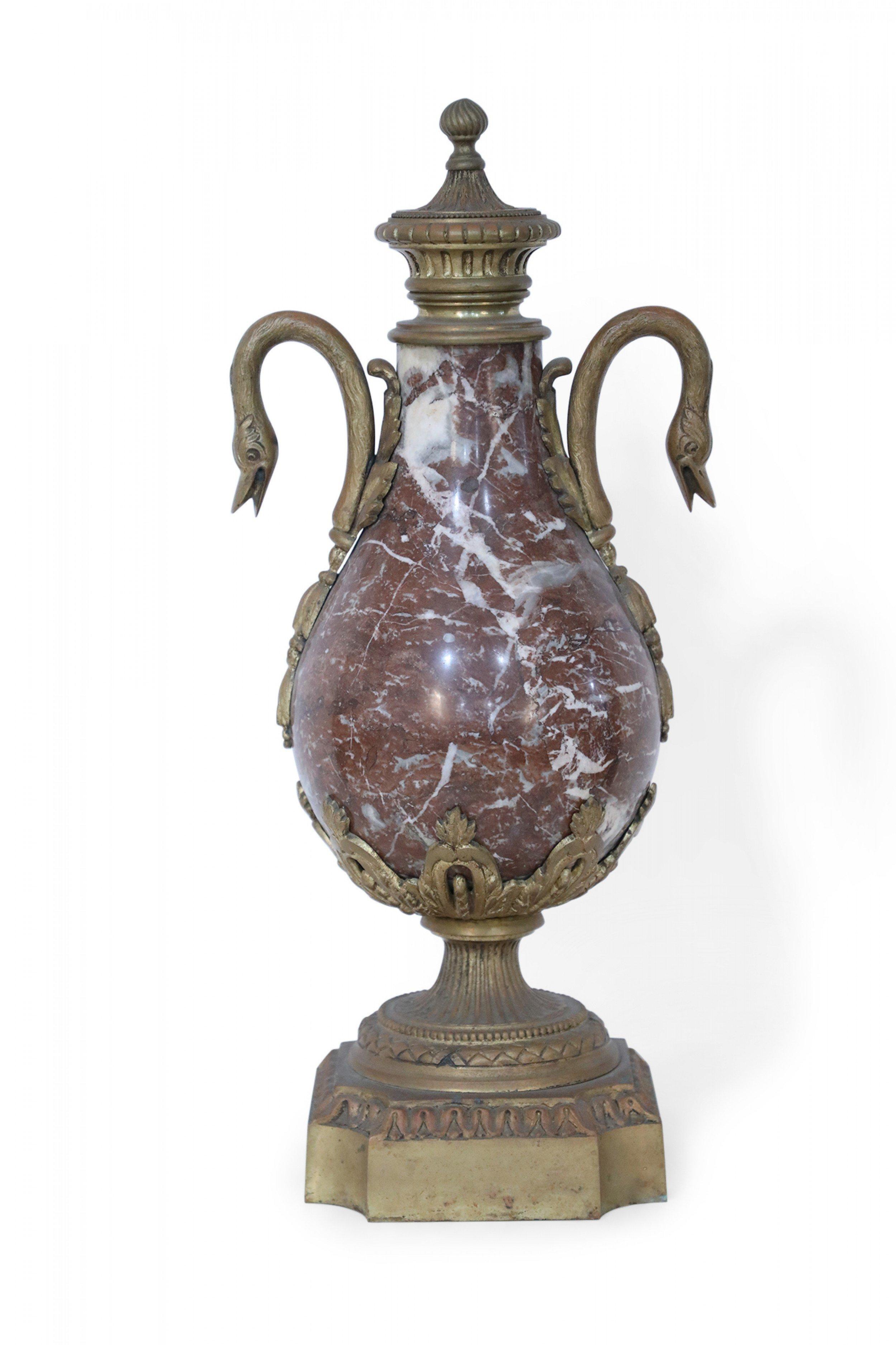 Pair of French Neoclassical Burgundy Marble and Bronze Decorative Urns For Sale 1