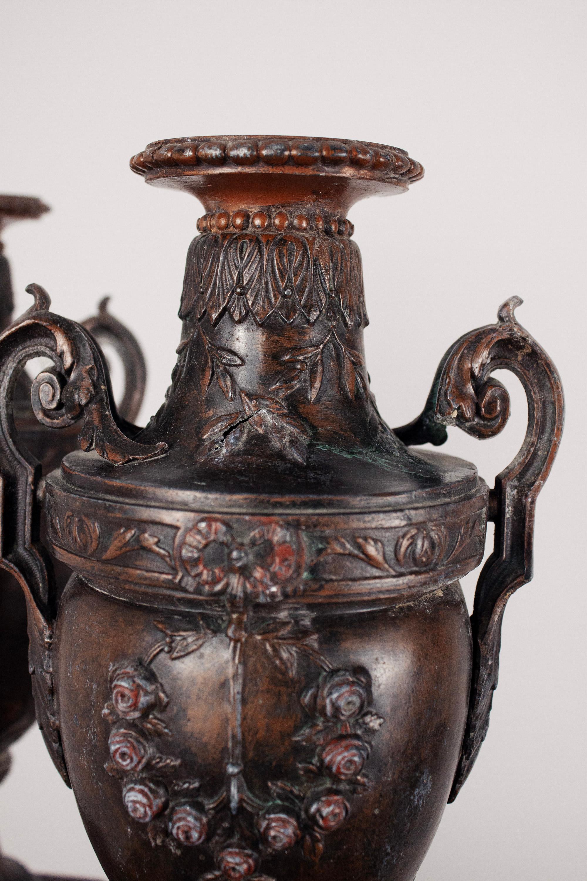 Pair of French Neoclassical Marble Bronze and Brass Urns For Sale 4