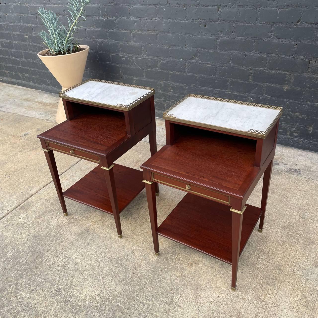 Pair of French Neoclassical Nightstands 1