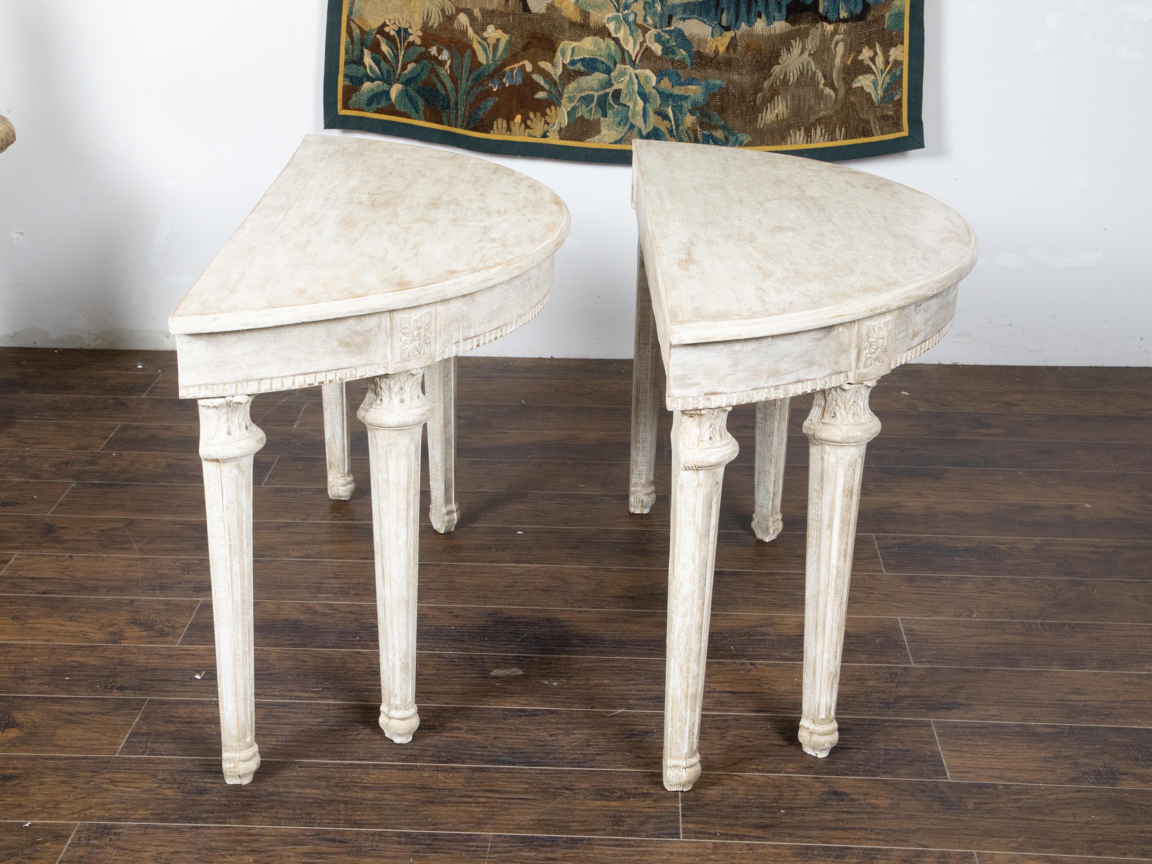 19th Century Pair of French Neoclassical Style 1880s Demilune Tables with Carved Décor For Sale