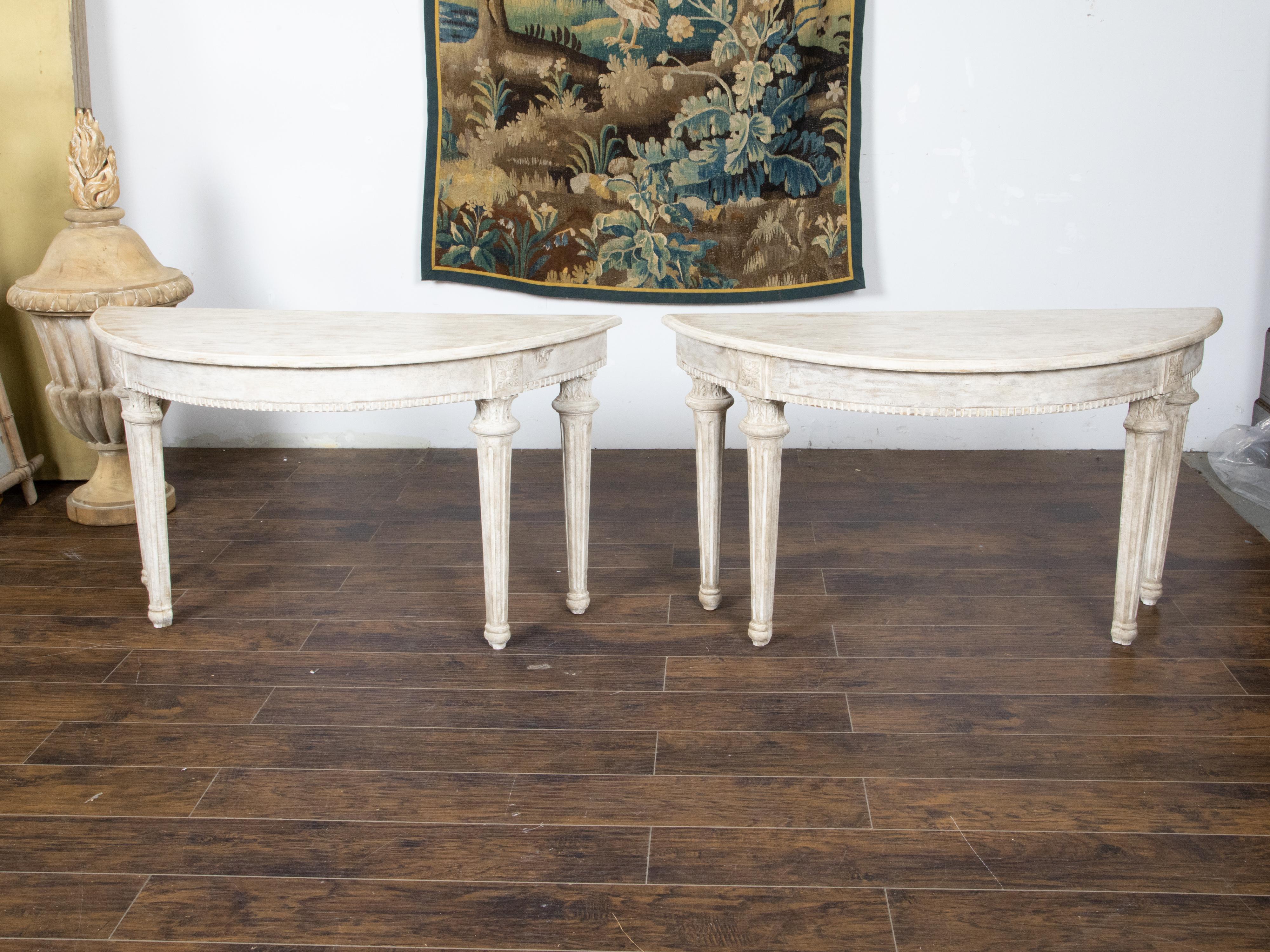 Pair of French Neoclassical Style 1880s Demilune Tables with Carved Décor For Sale 2