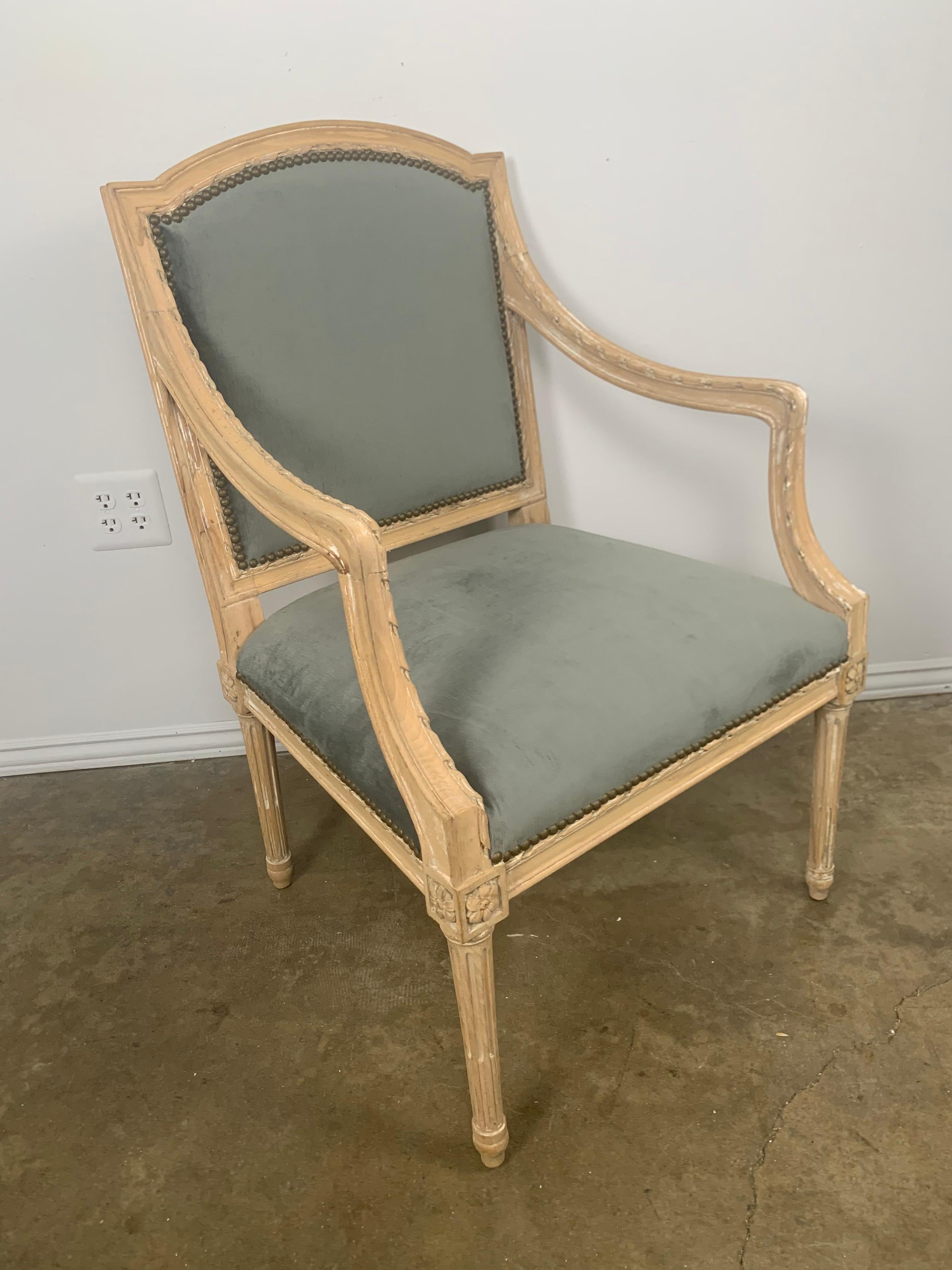 Pair of French Neoclassical Style Blue Velvet Chairs In Good Condition For Sale In Los Angeles, CA