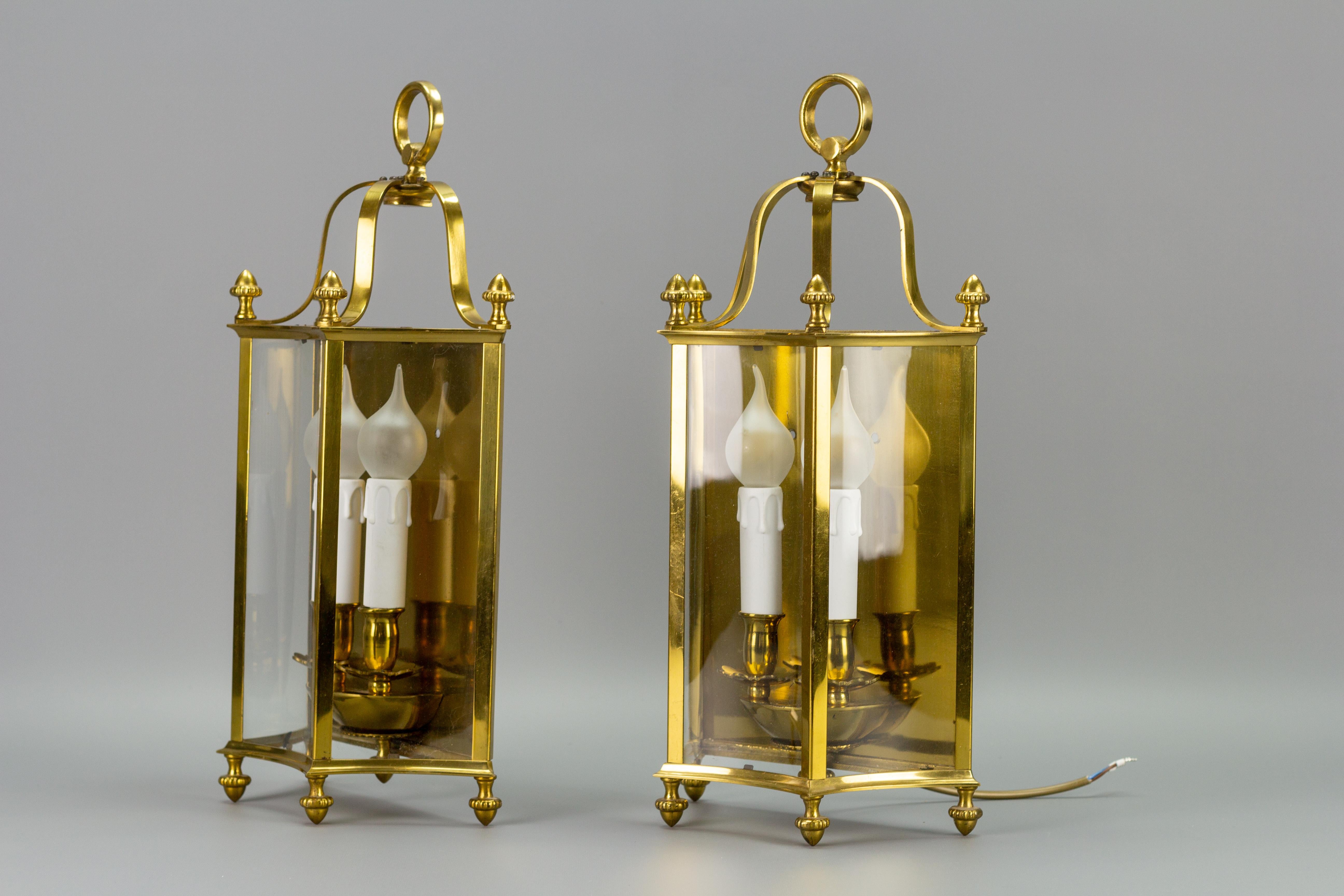 Pair of French Neoclassical Style Brass and Glass Two-Light Wall Lanterns For Sale 6