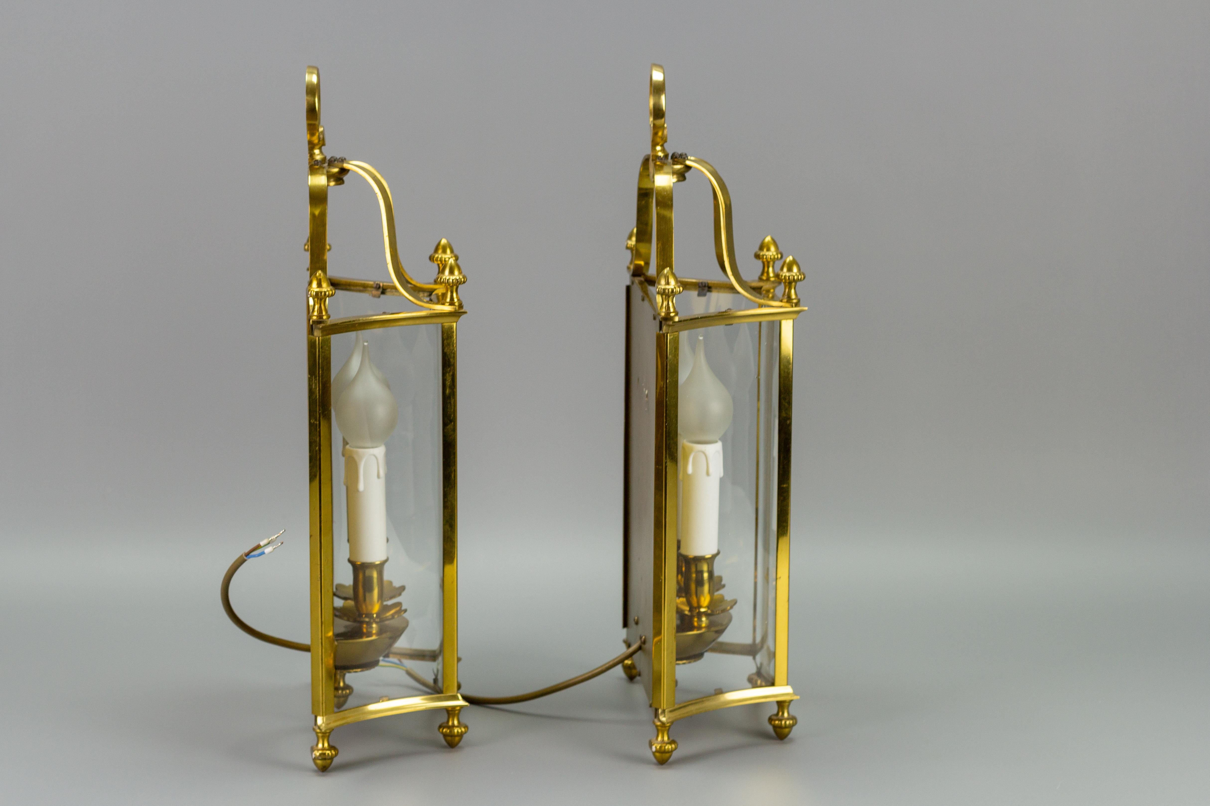 Pair of French Neoclassical Style Brass and Glass Two-Light Wall Lanterns For Sale 10
