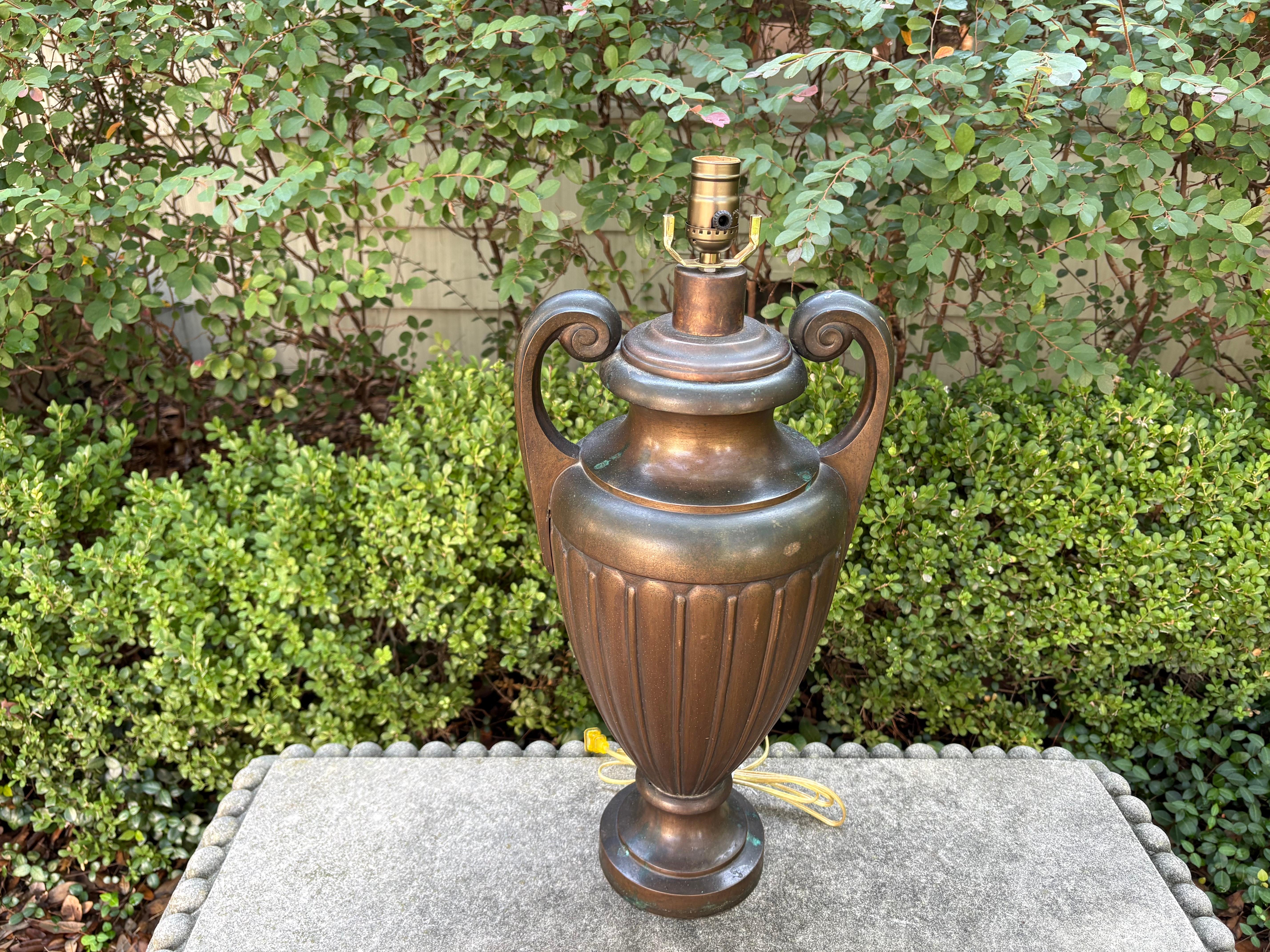 Pair Of French Neoclassical Style Bronze Lamps For Sale 7