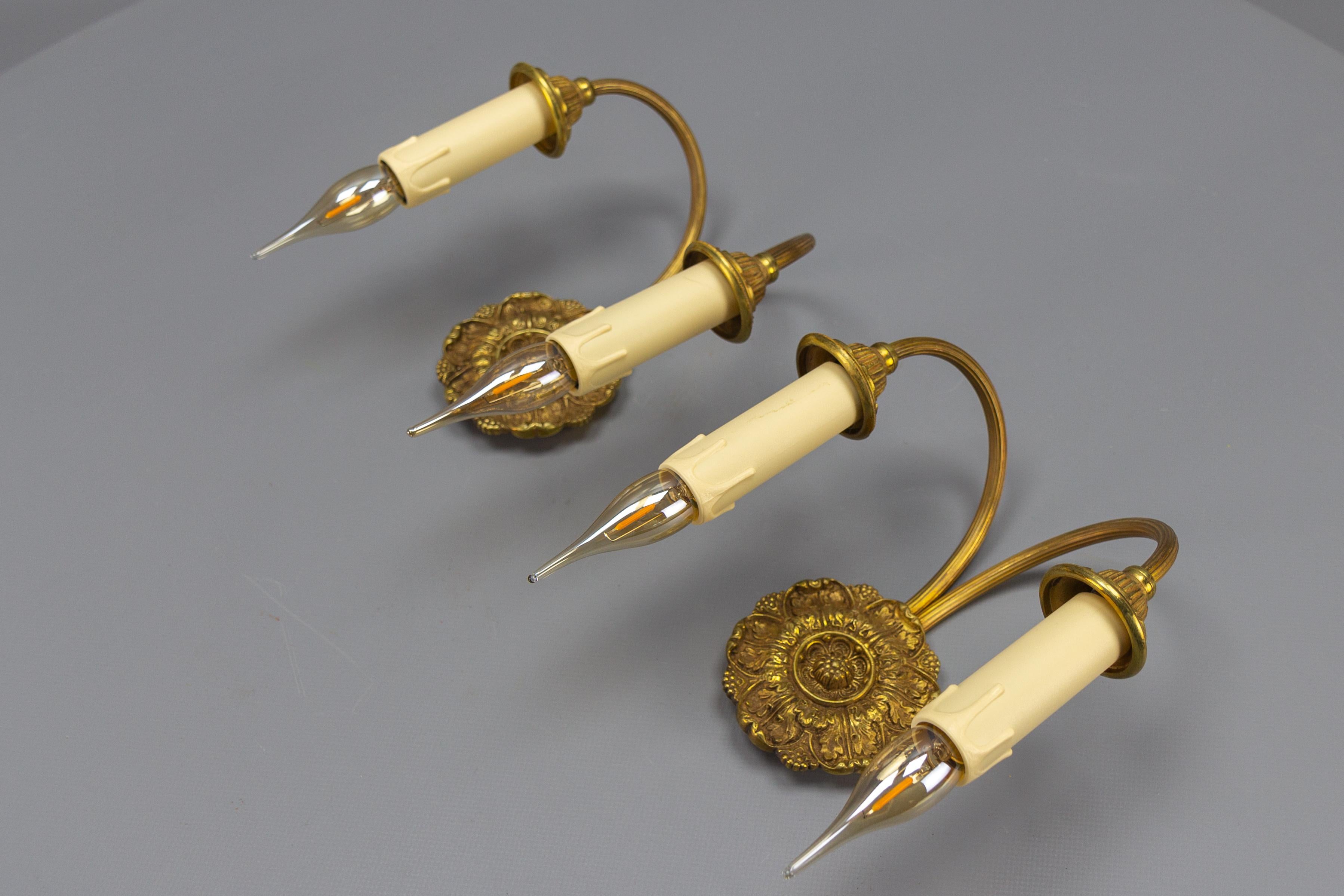 Pair of French Neoclassical Style Bronze Twin Arm Sconces, ca 1920 For Sale 6