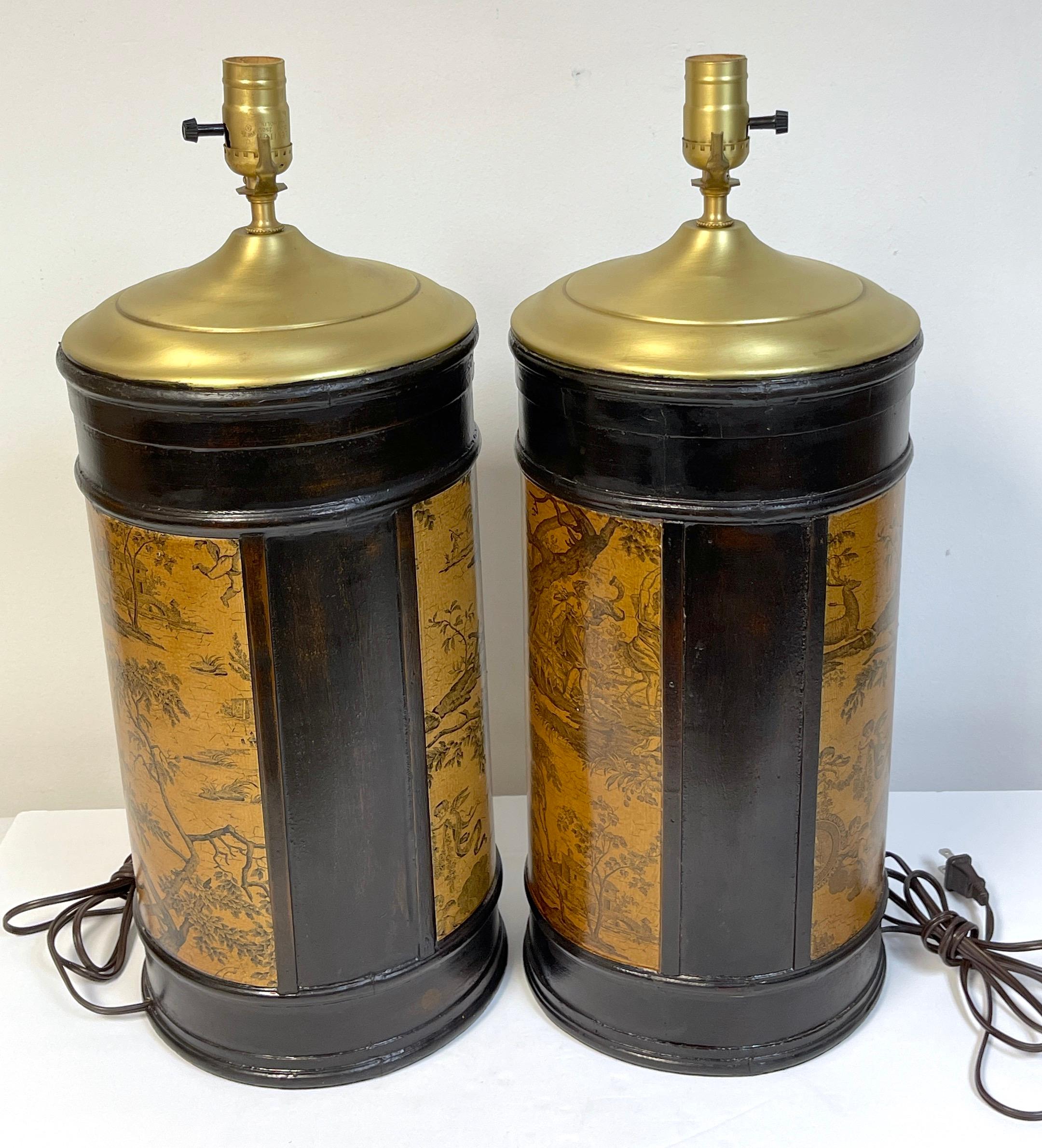Pair of French Neoclassical Toile Decoupage & Wood Column Lamps In Good Condition In West Palm Beach, FL