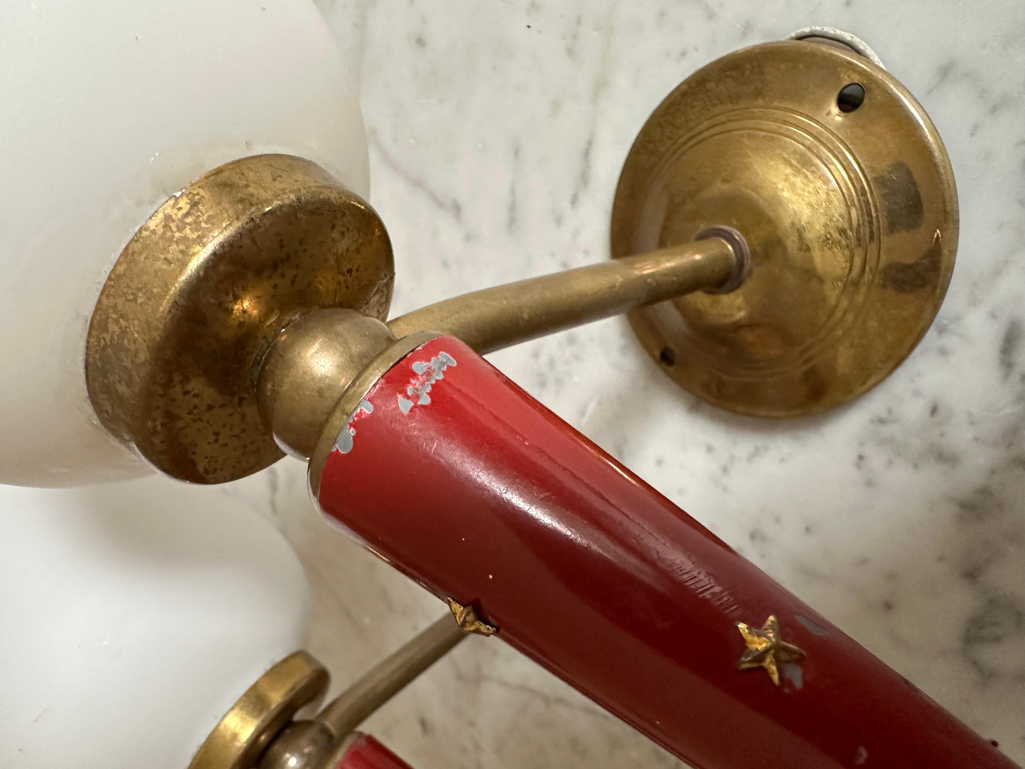 Pair of French Neoclassical Wall Sconces Inspired by Maison Arlus, with stars For Sale 1