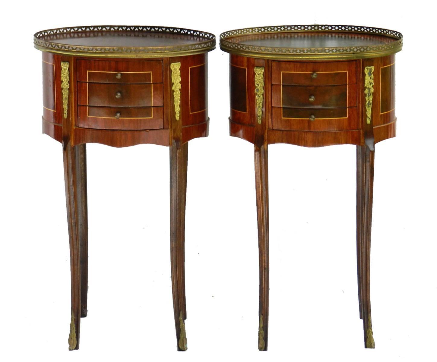Pair of French Nightstands Side Cabinets Bedside Tables Louis XVI, circa 1920s In Good Condition In Mimizan, FR