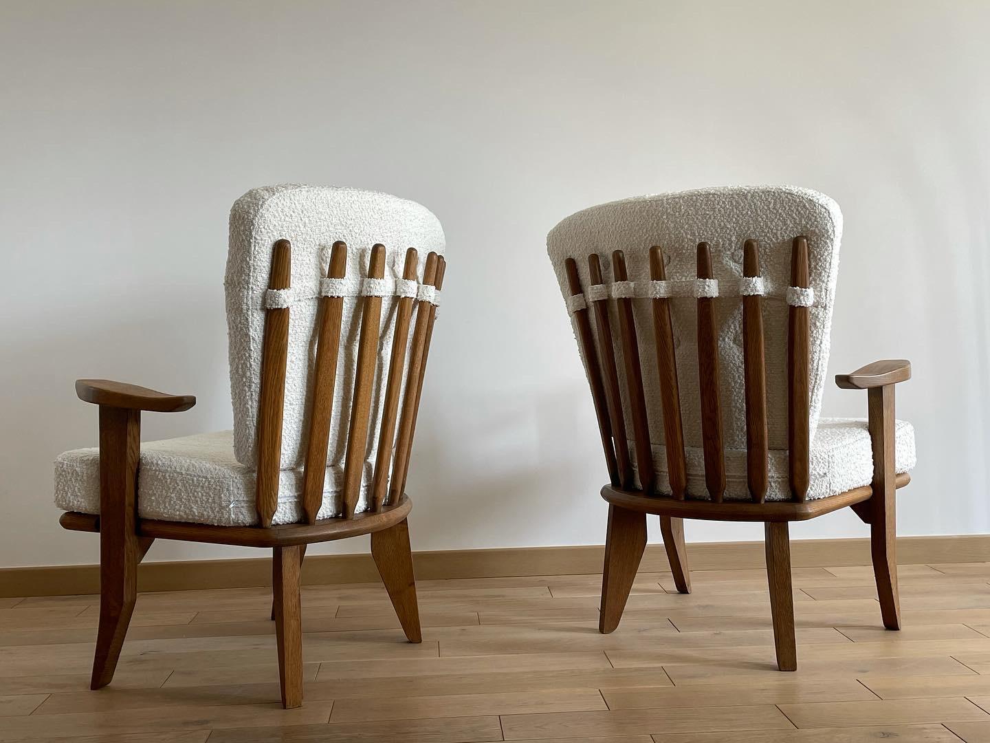 Pair of French Oak Armchairs by Guillerme et Chambron, France, 1960s For Sale 1