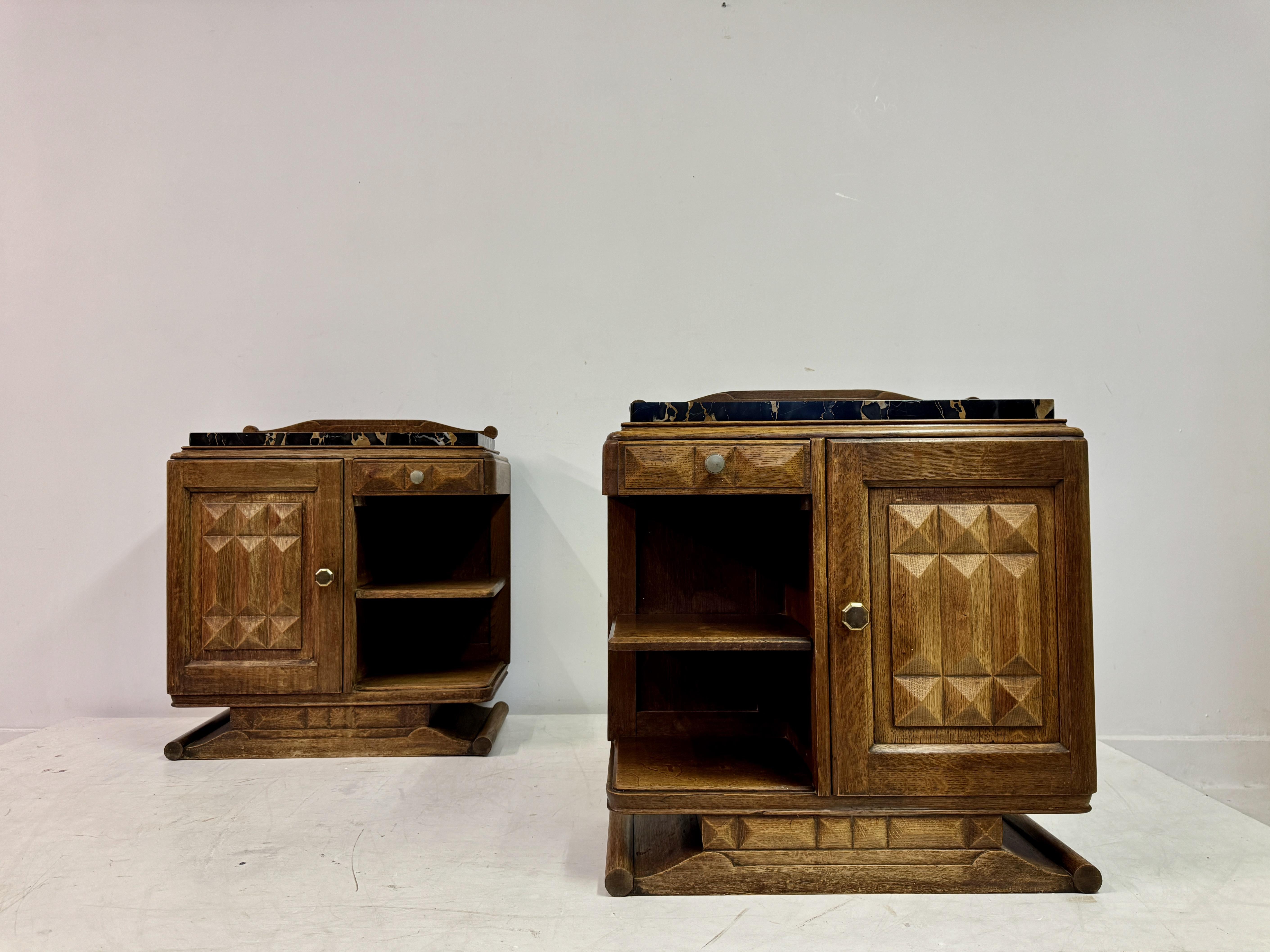 20th Century Pair of French Oak Bedside Cabinets with Portoro Marble Tops For Sale