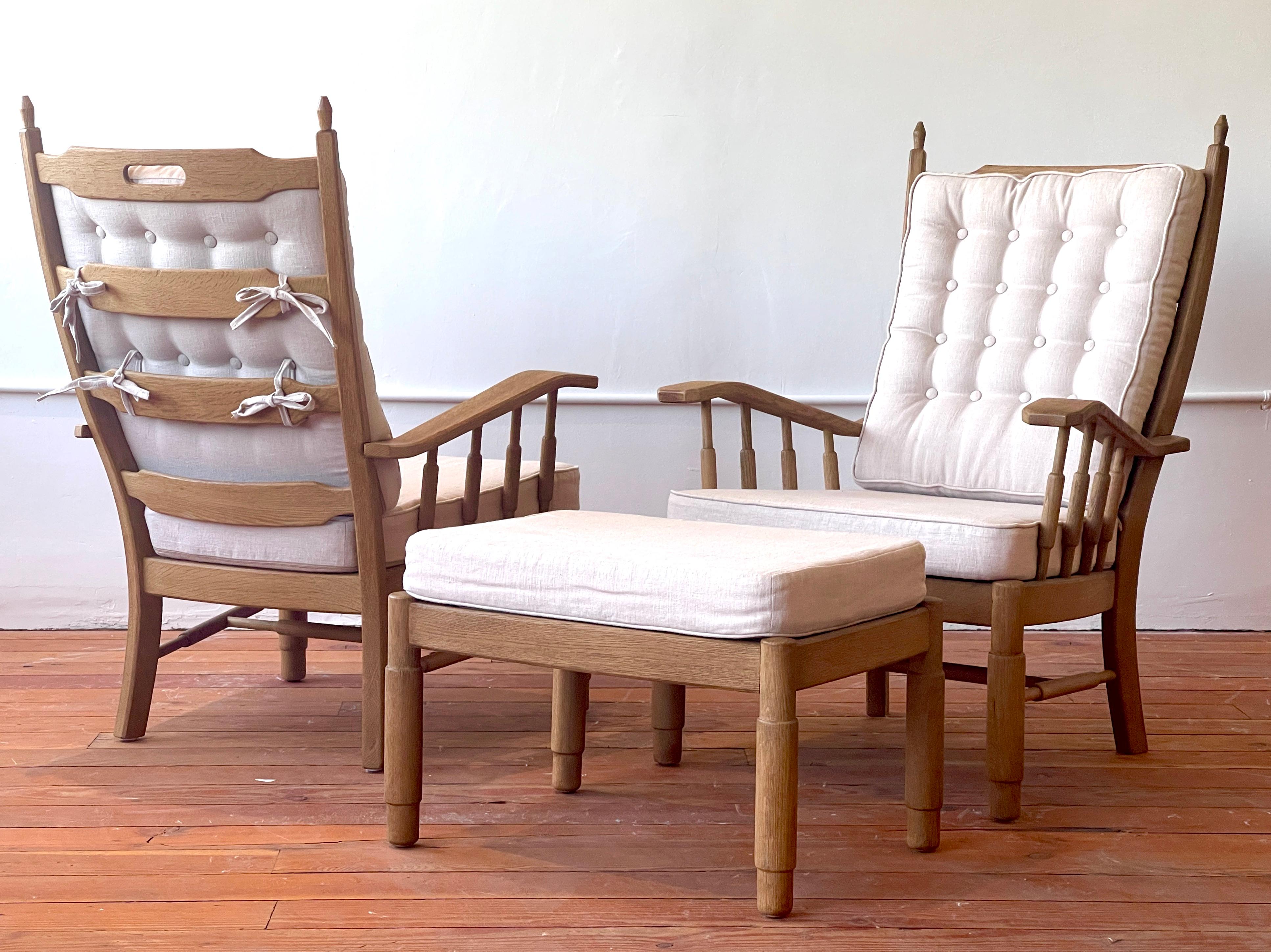 Pair of French Oak Chairs & Ottoman In Good Condition In Beverly Hills, CA