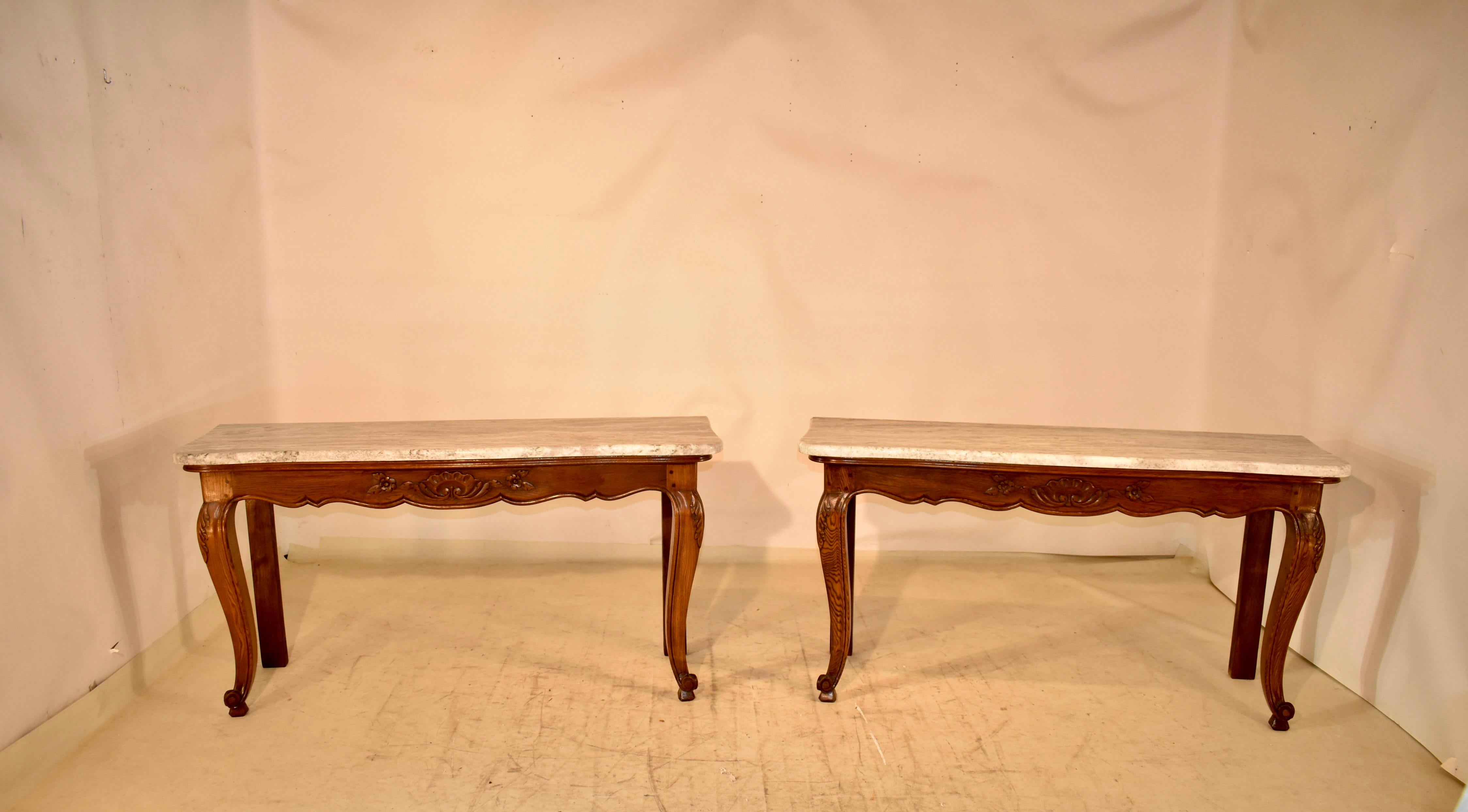 Louis XV Pair of French Oak Consoles with Marble Tops, Circa 1900 For Sale